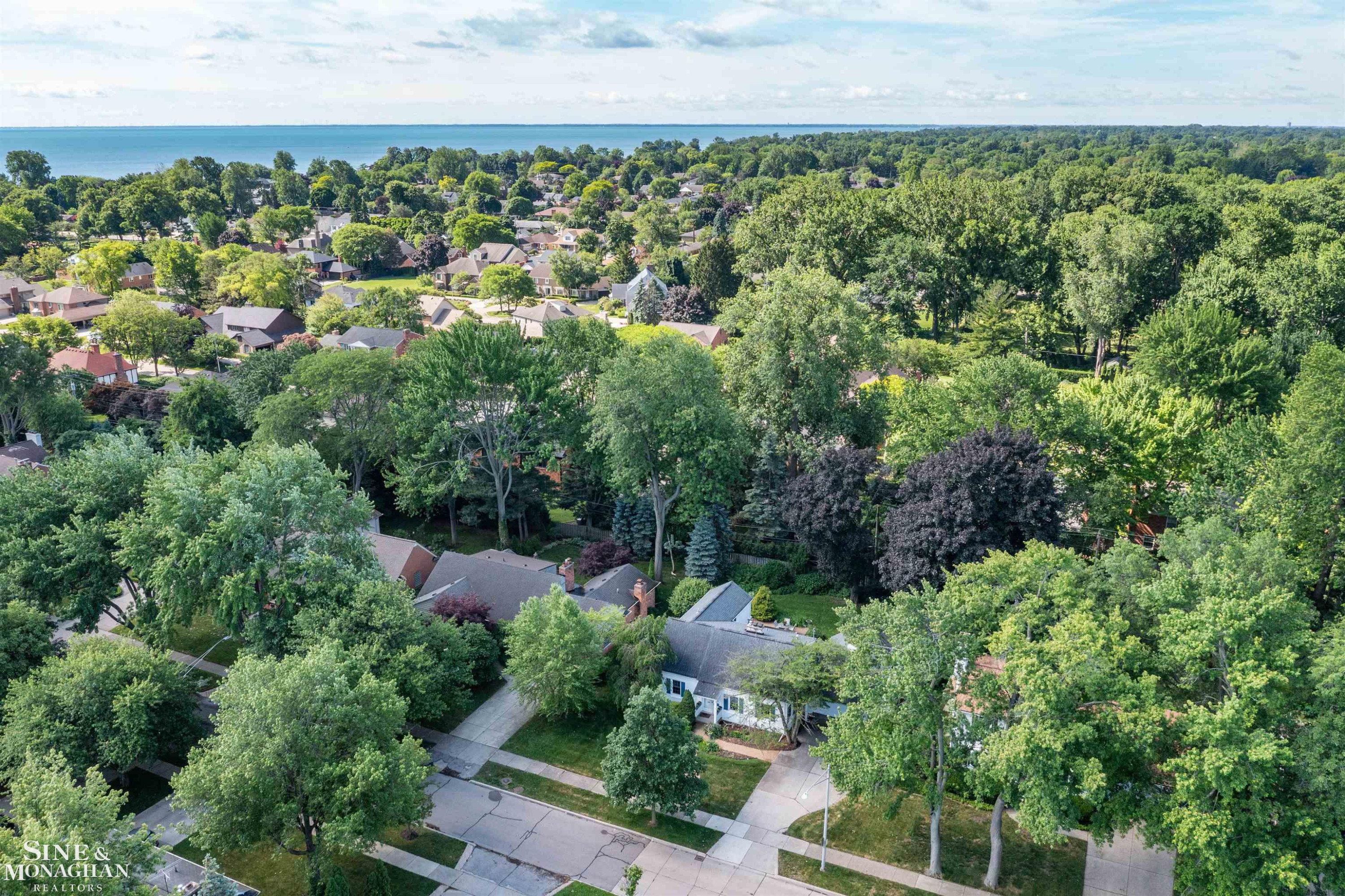 83 Hawthorne Road, Grosse Pointe Shores, MI 48236 — Photo 45