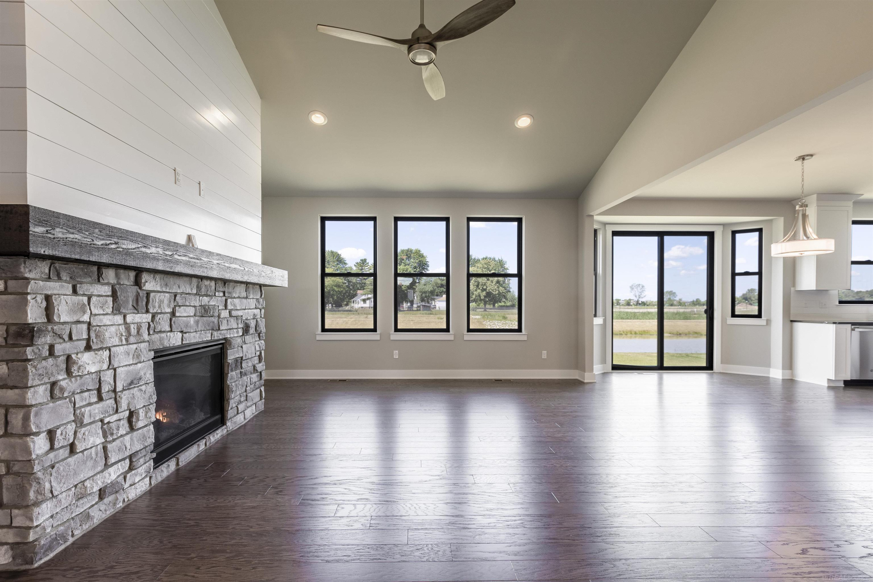 48937 Bartlet Drive, 263, Macomb, MI 48044 — Photo 6
