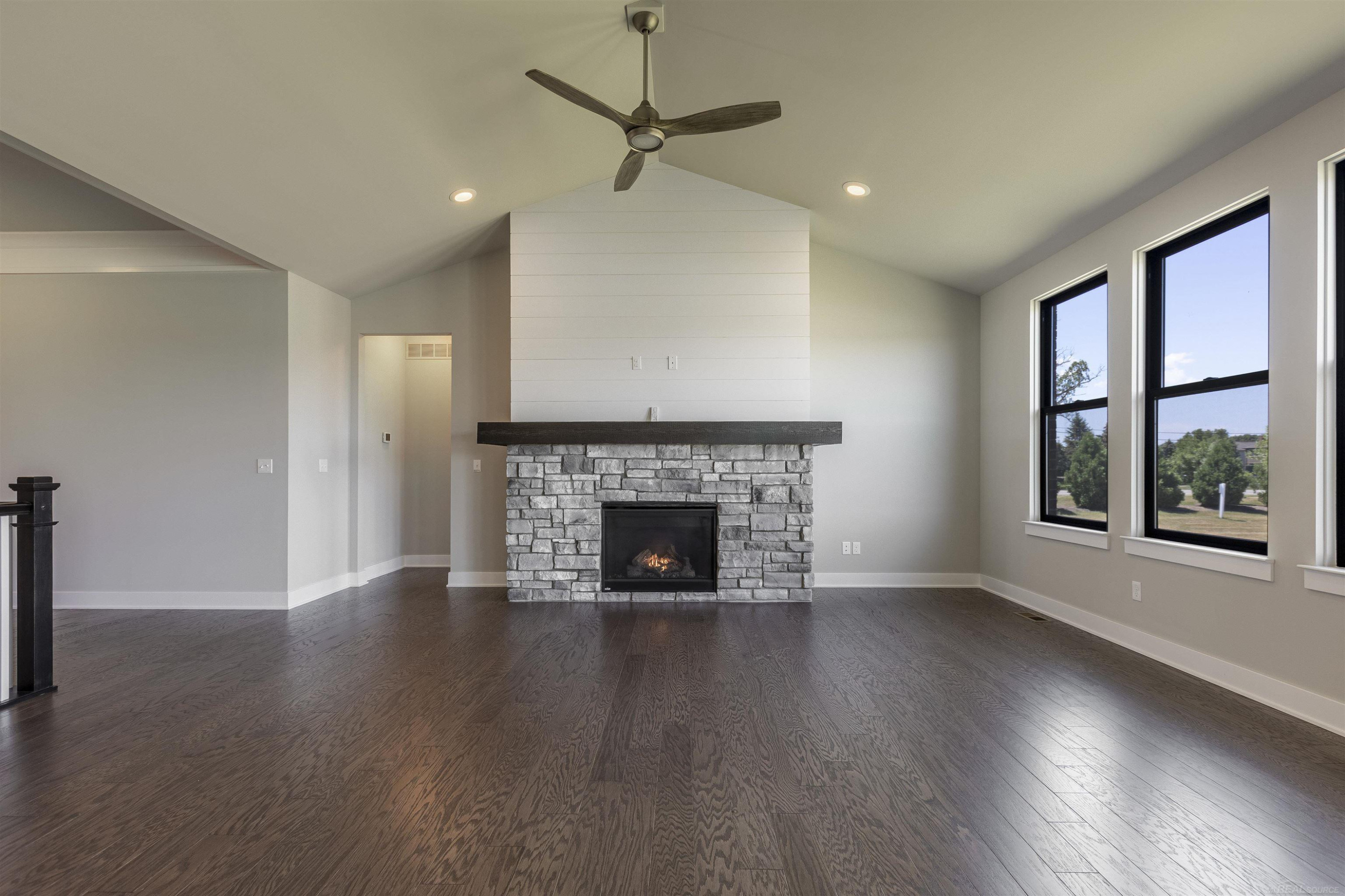 48937 Bartlet Drive, 263, Macomb, MI 48044 — Photo 7