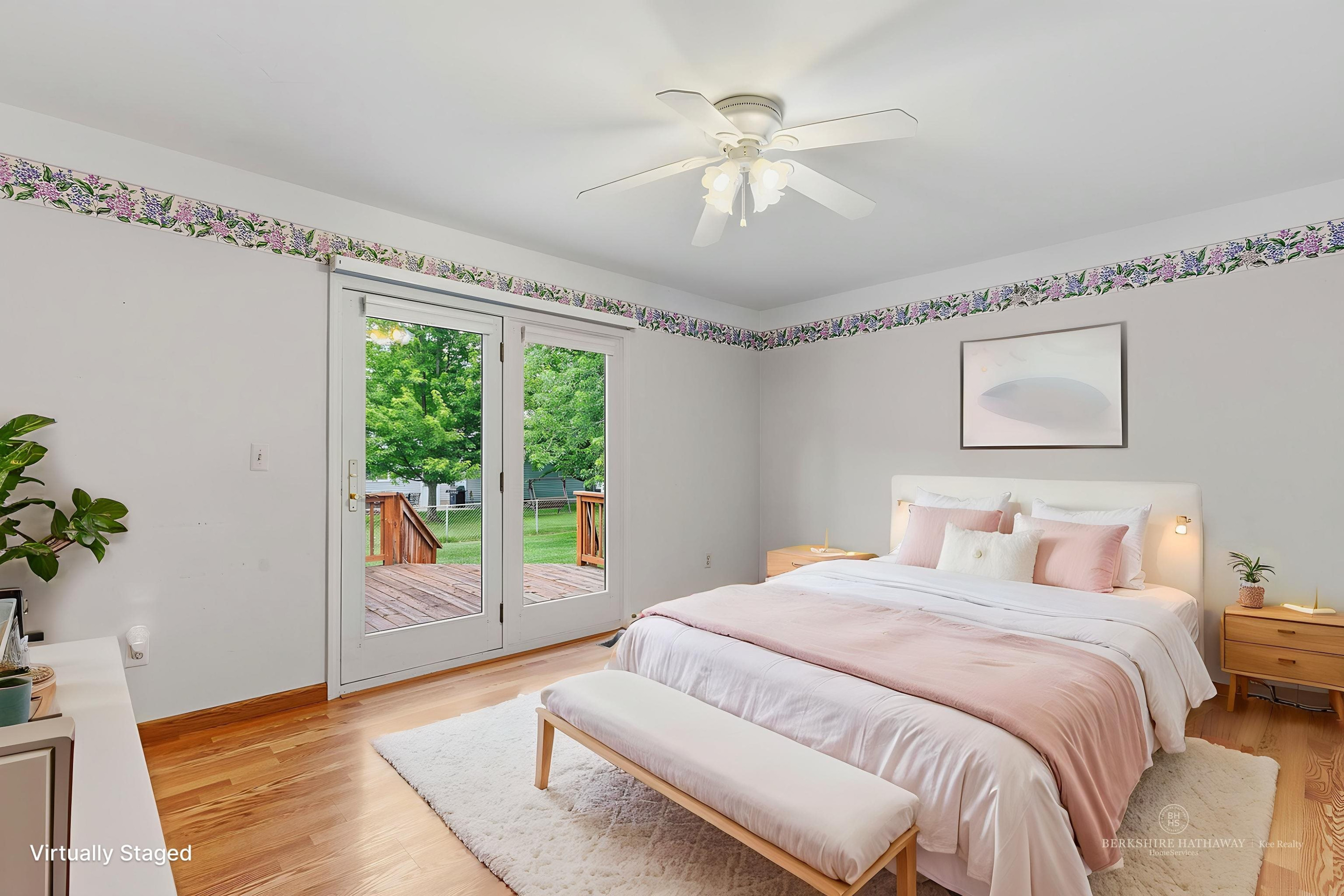 514 Rochelle Court, MI — Photo 8