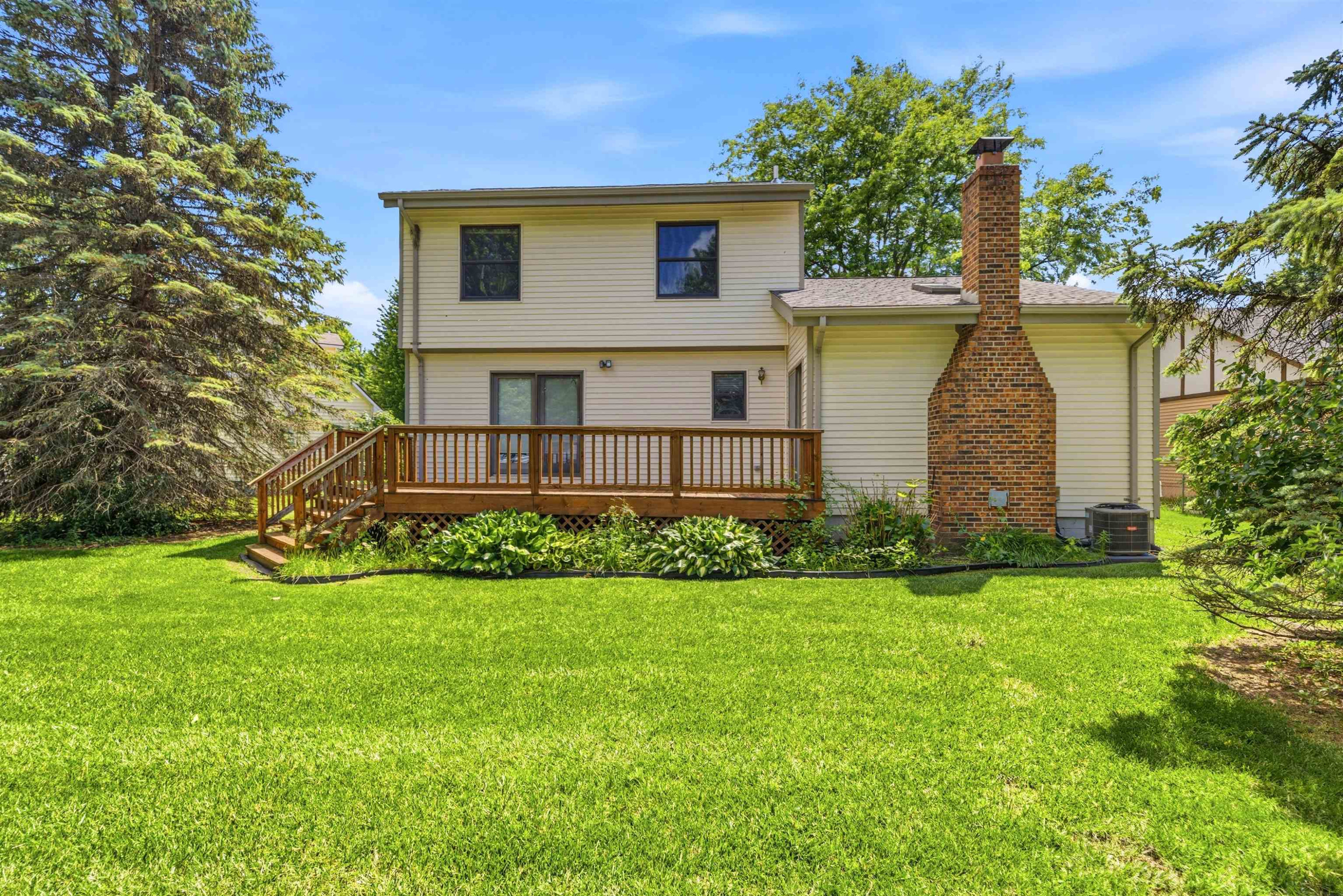 514 Rochelle Court, MI — Photo 19