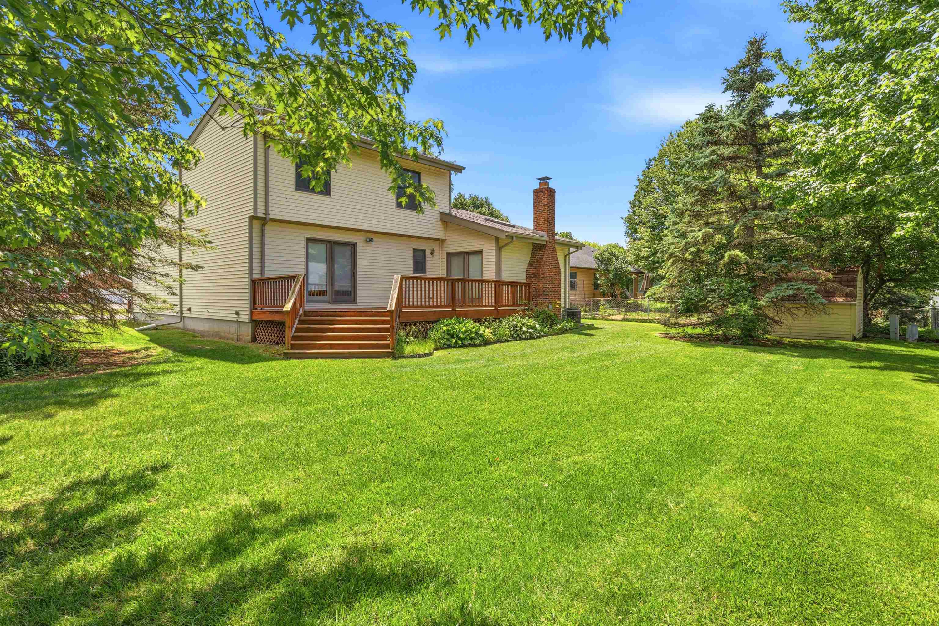 514 Rochelle Court, MI — Photo 20