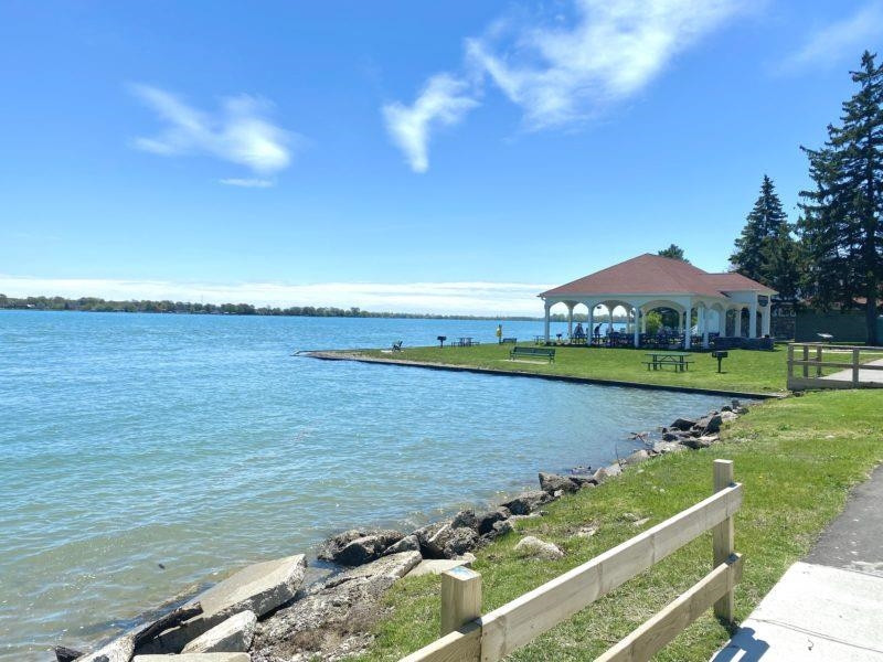 514 Rochelle Court, MI — Photo 26