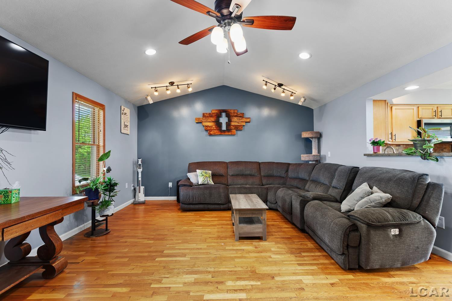 4753 Holloway Road, Adrian, MI 49221 — Photo 4