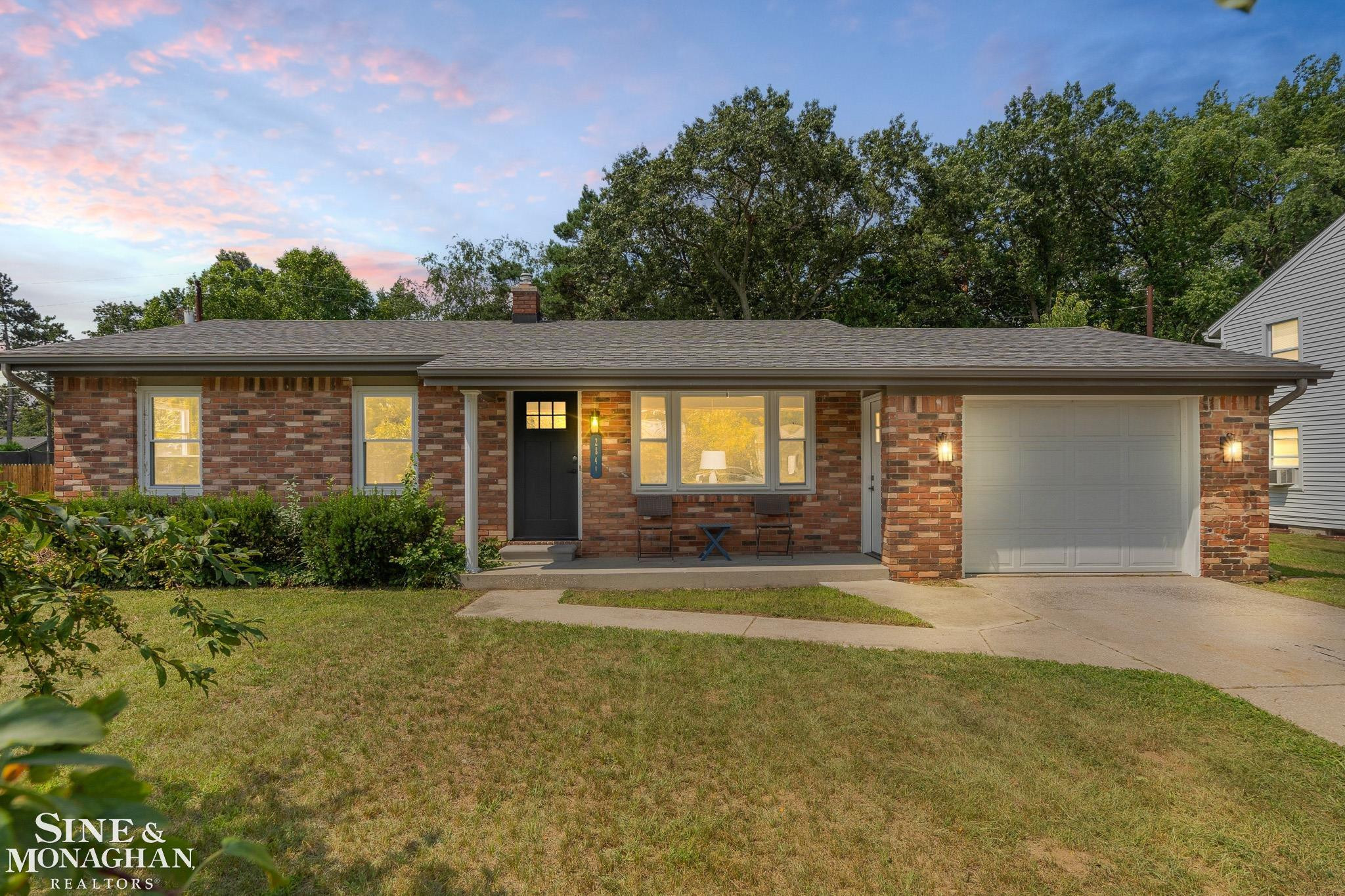 2849 20th Avenue, Port Huron, MI 48060