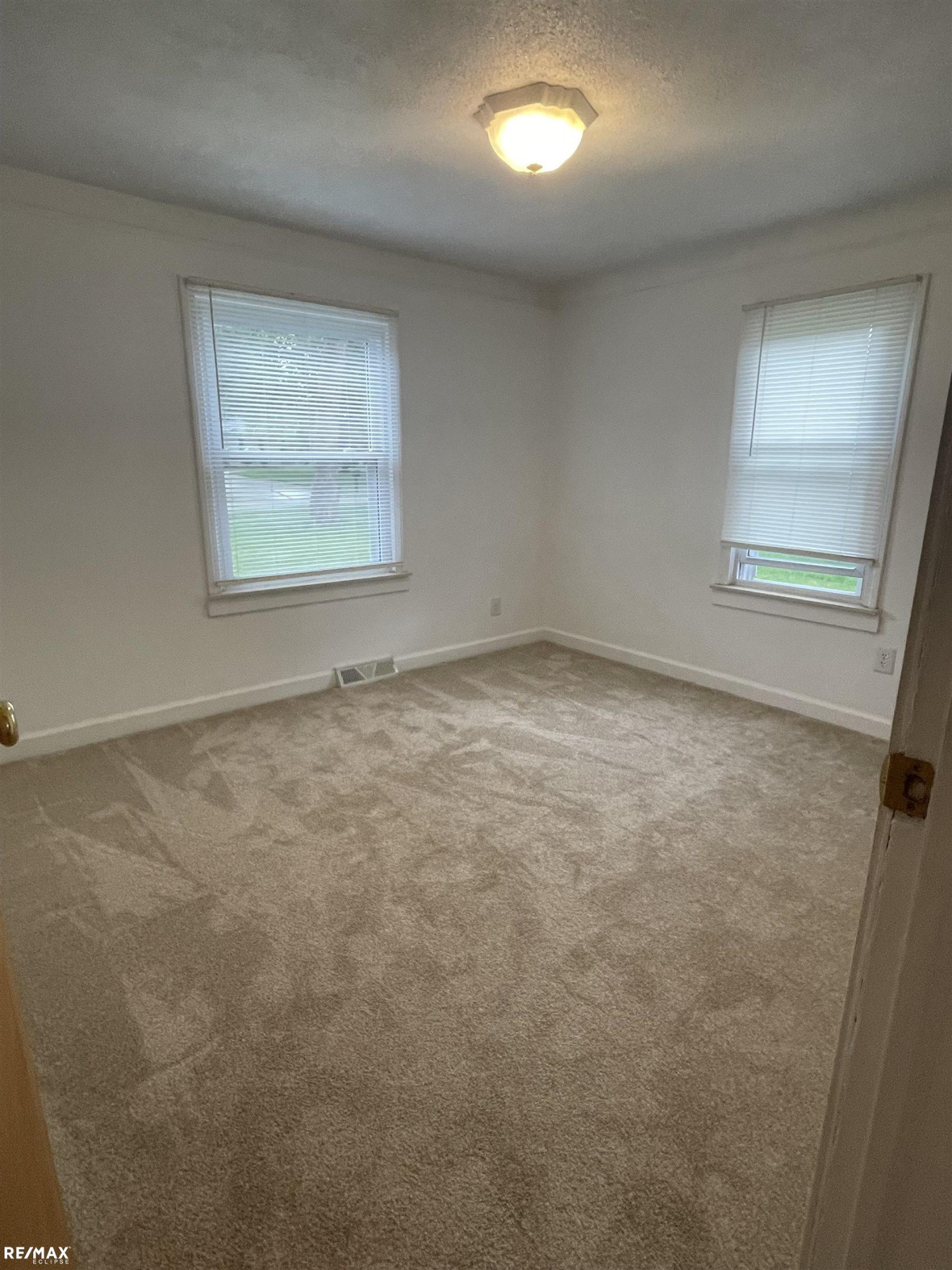 5488 Botsford Street, Sterling Heights, MI 48310 — Photo 6