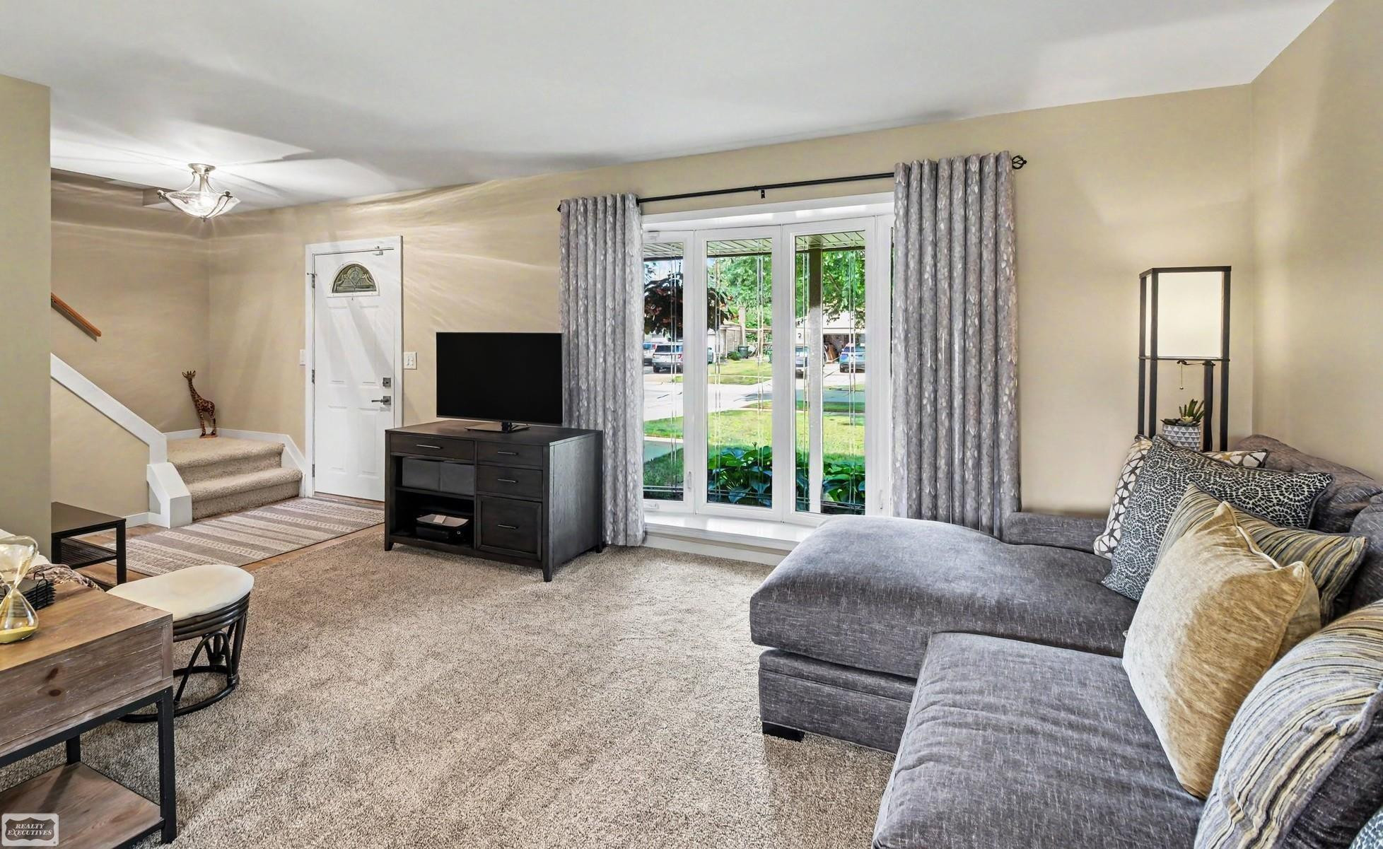 39696 Timberlane Drive, Sterling Heights, MI 48310 — Photo 6