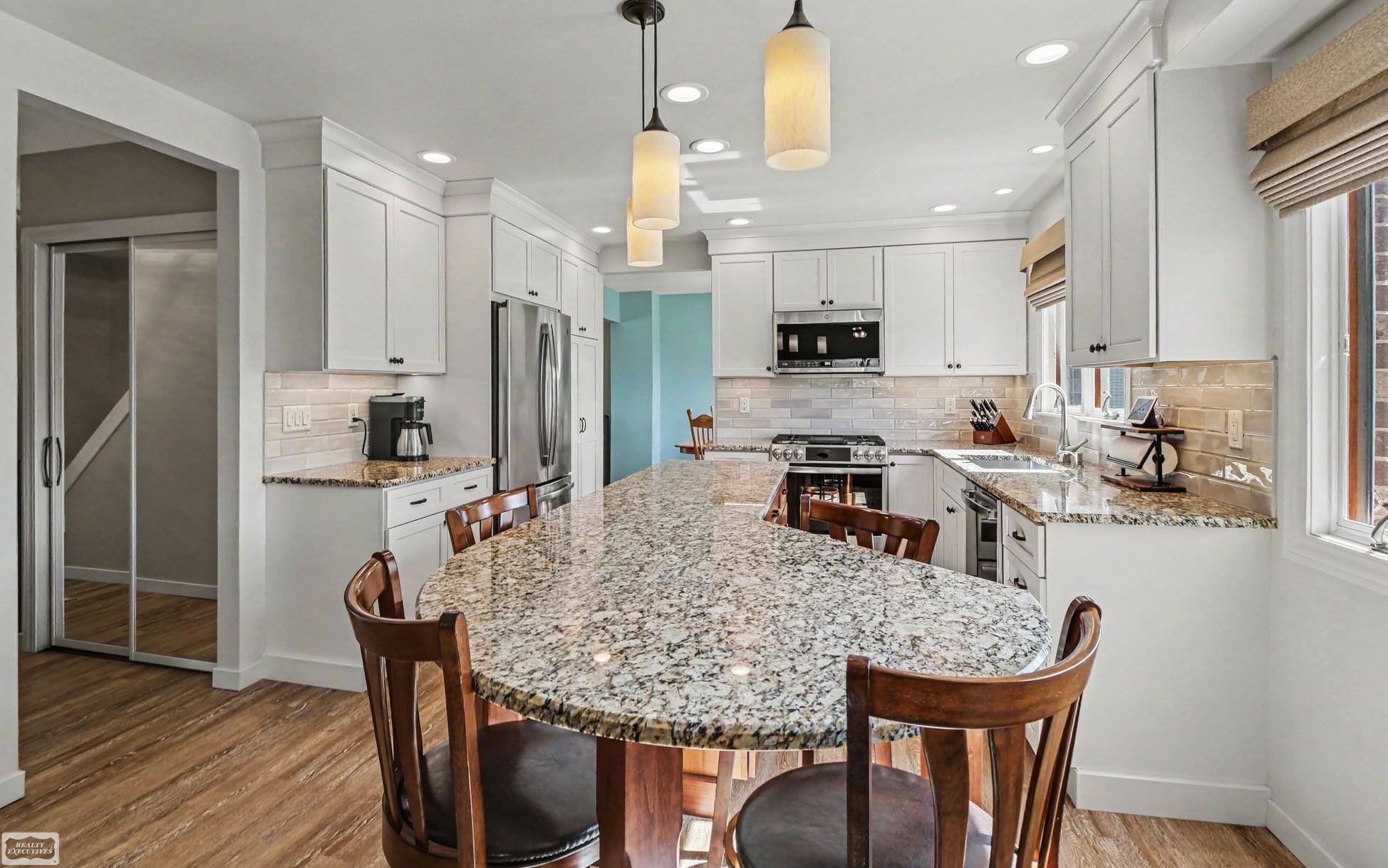 39696 Timberlane Drive, Sterling Heights, MI 48310 — Photo 12