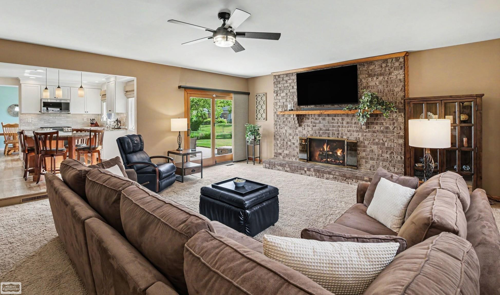 39696 Timberlane Drive, Sterling Heights, MI 48310 — Photo 13