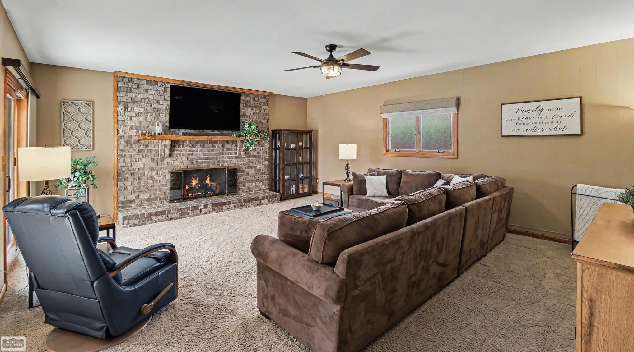 39696 Timberlane Drive, Sterling Heights, MI 48310 — Photo 14