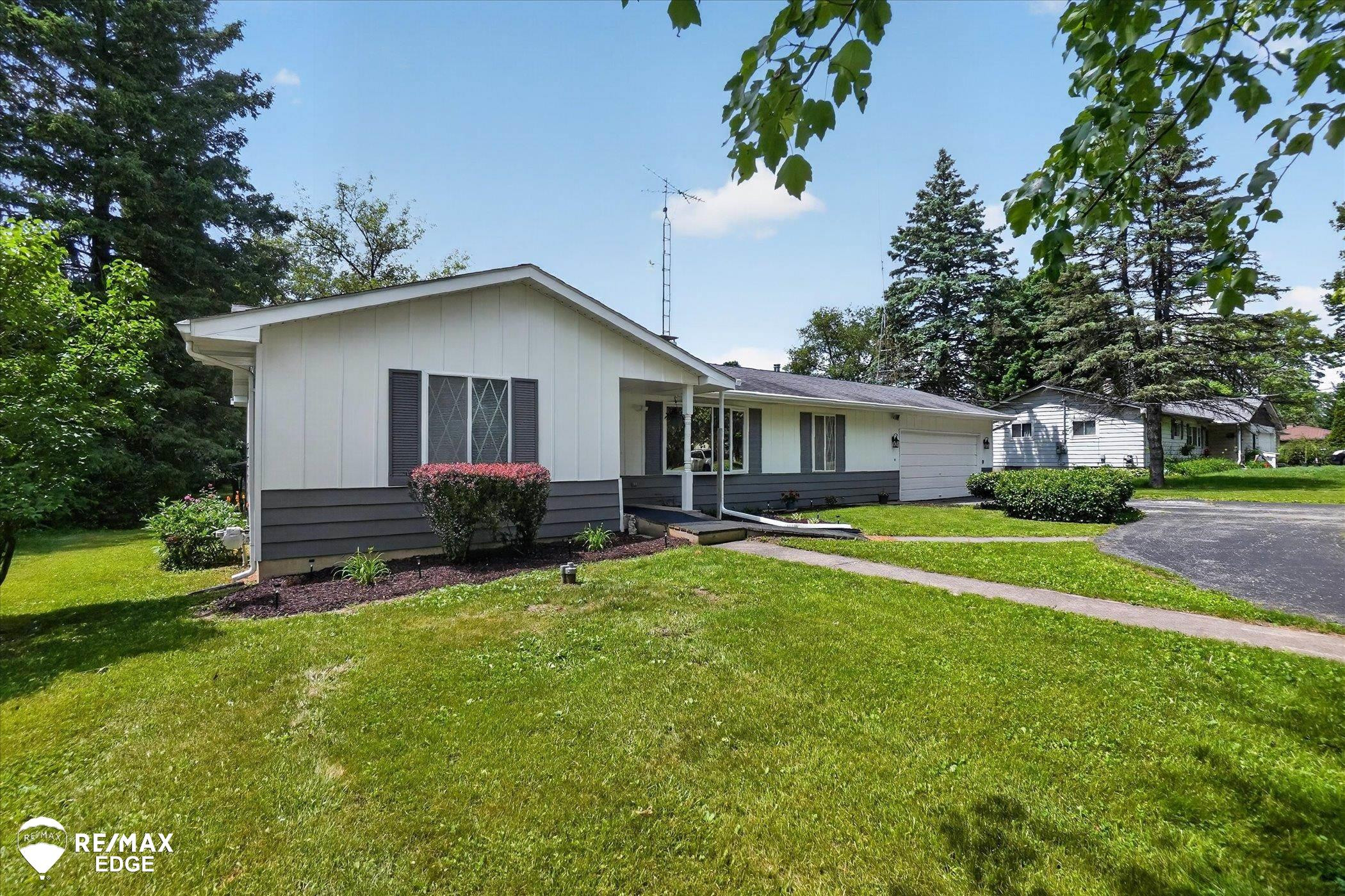 8455 Ilene Drive, Clio, MI 48420 — Photo 2