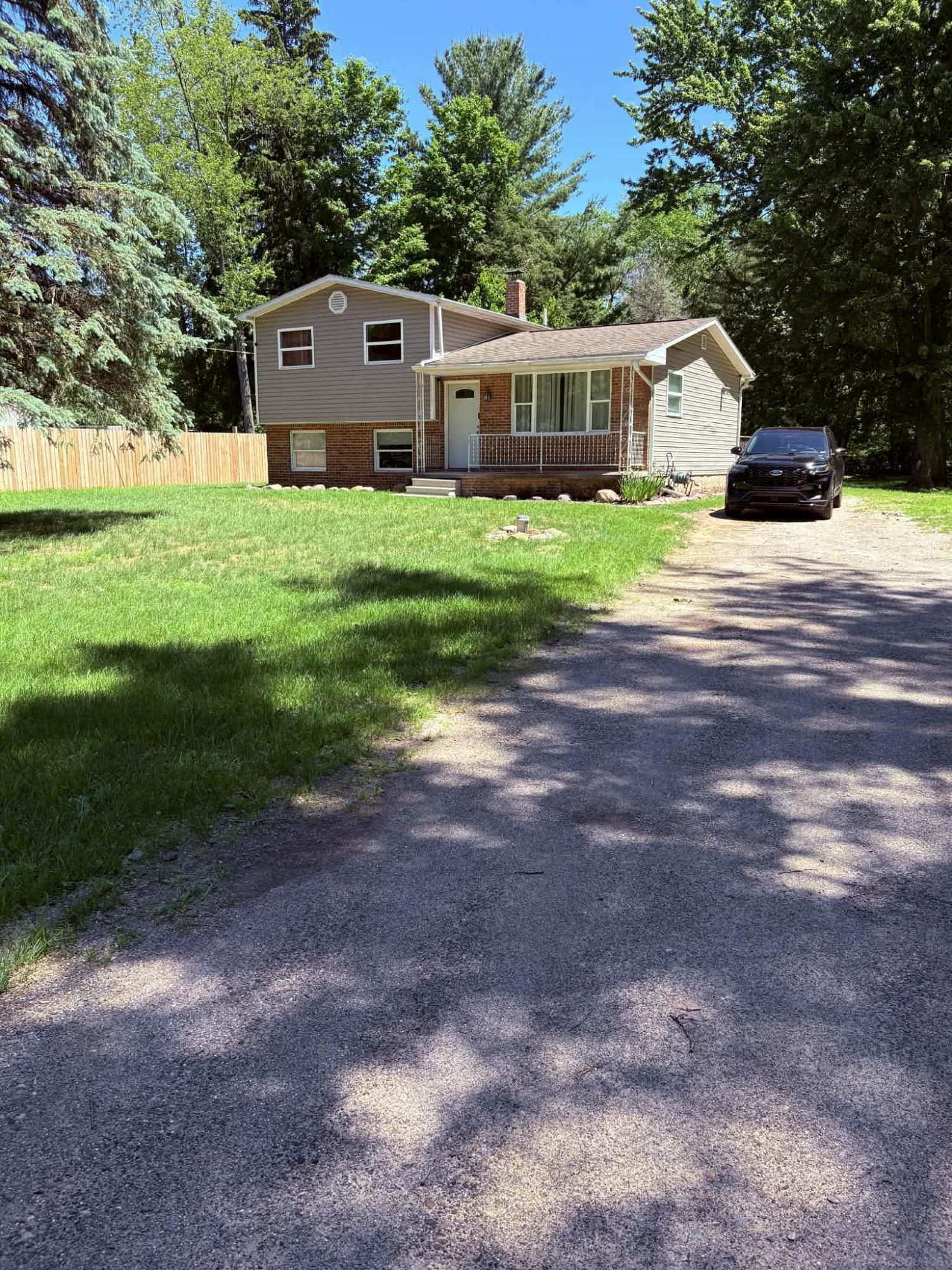 8181 Bray Road, Vassar, MI — front exterior