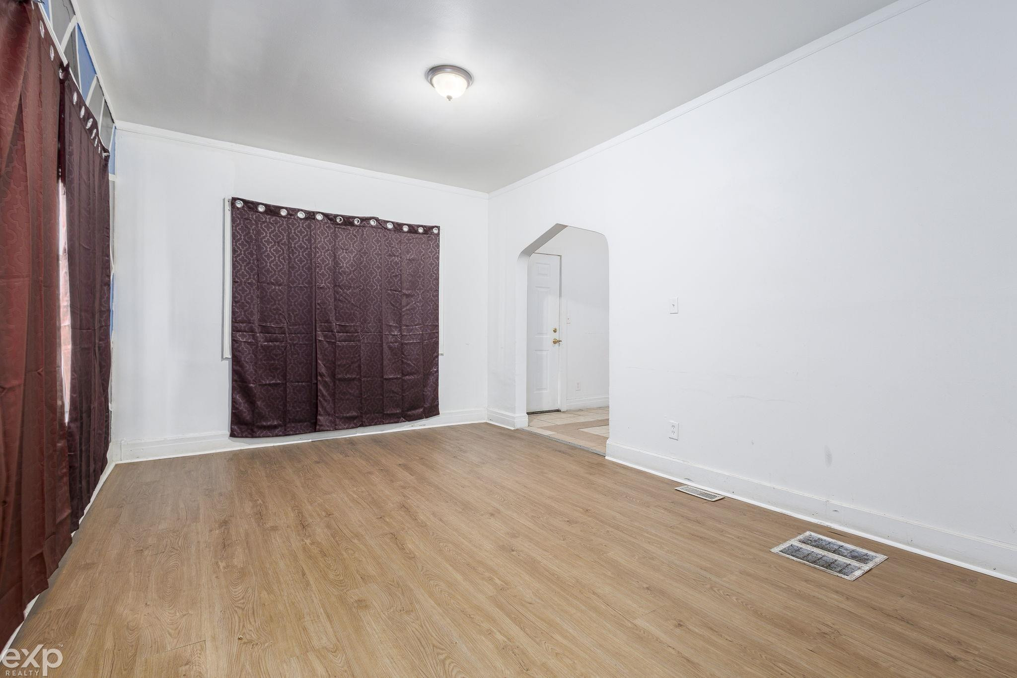 5421 Toledo Street, Detroit, MI 48209 — Photo 11