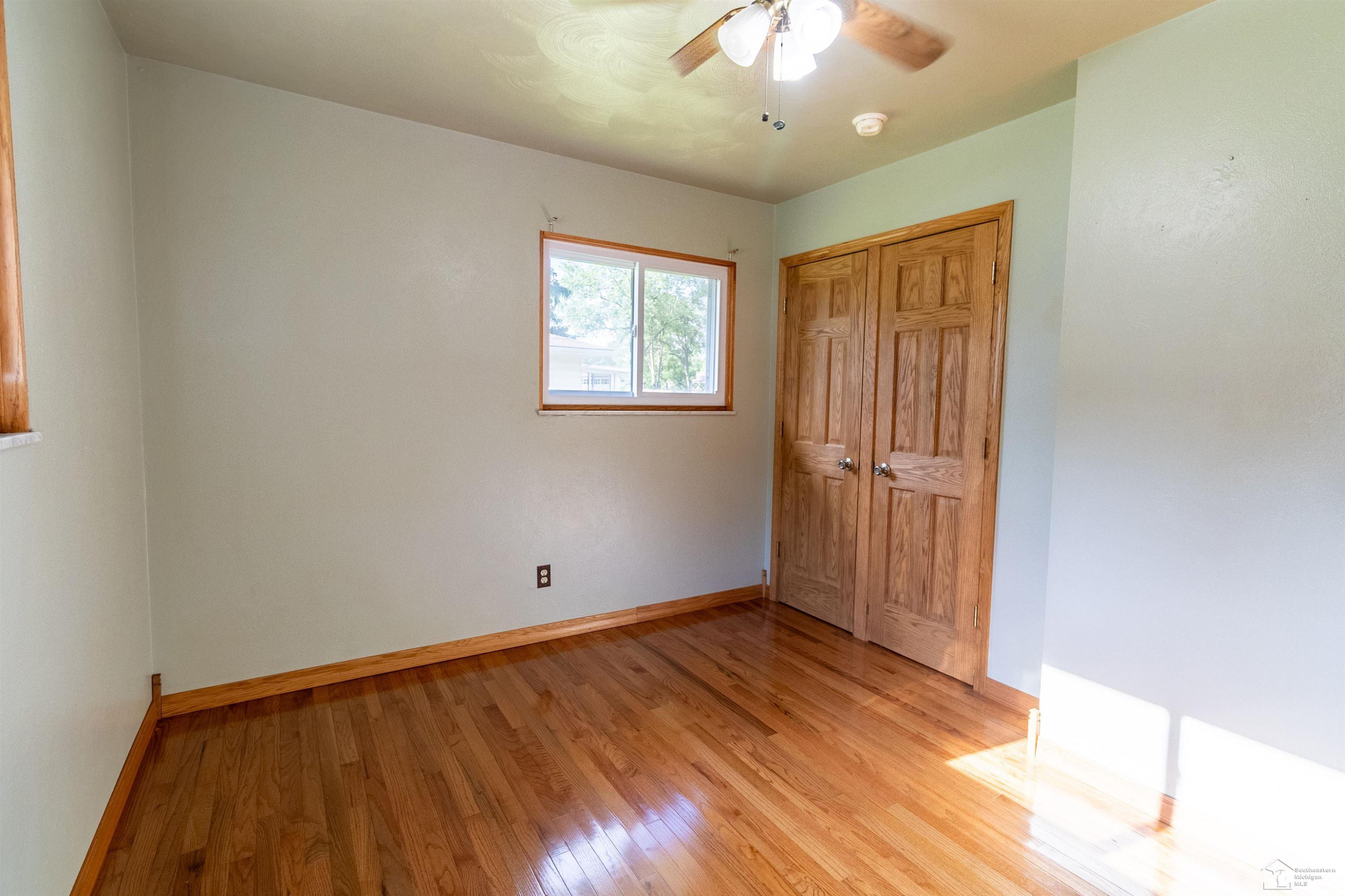 8940 Woodside Drive, Temperance, MI 48182 — Photo 15