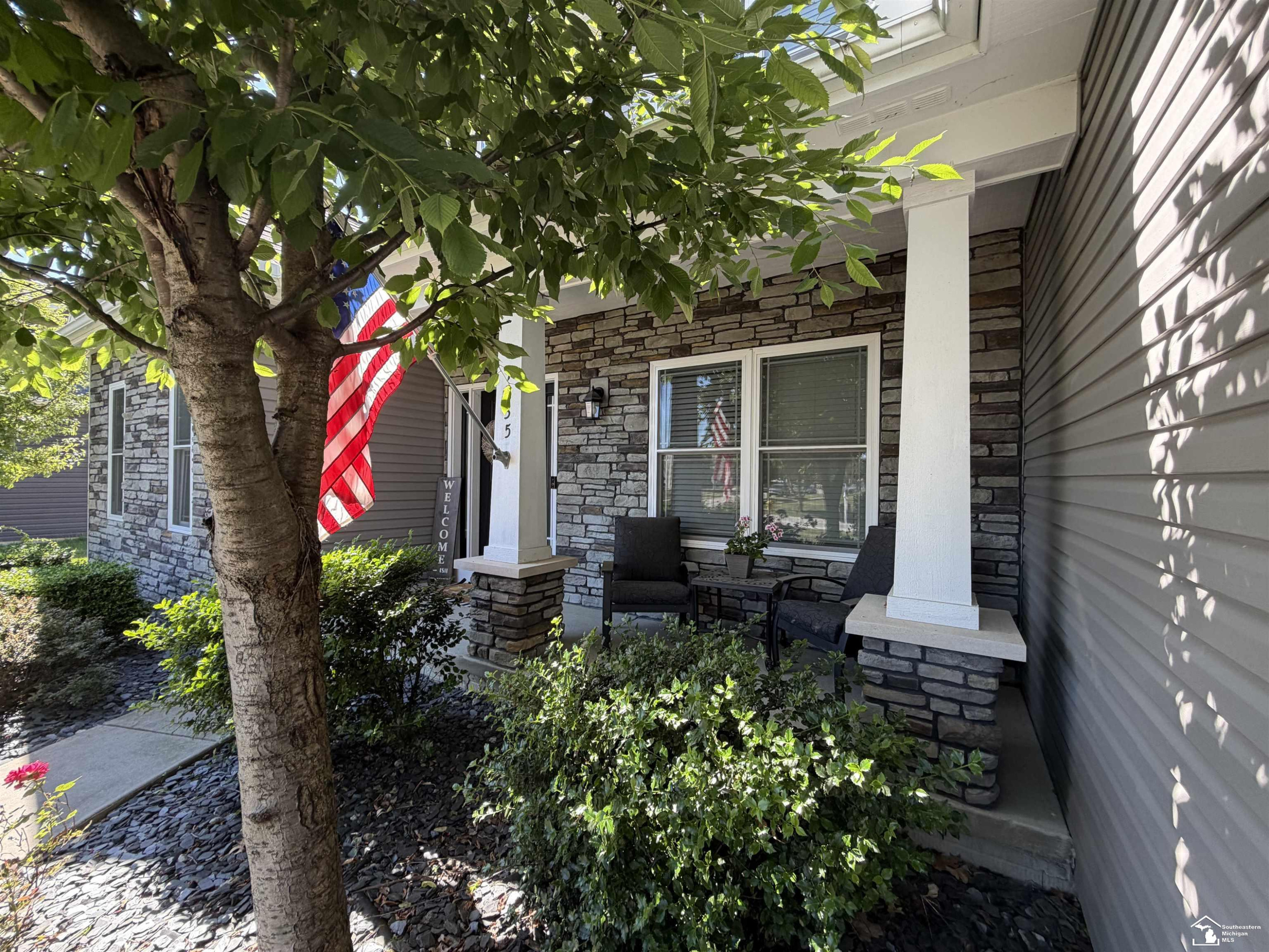 1235 Cascade Drive, Temperance, MI 48182 — Photo 2