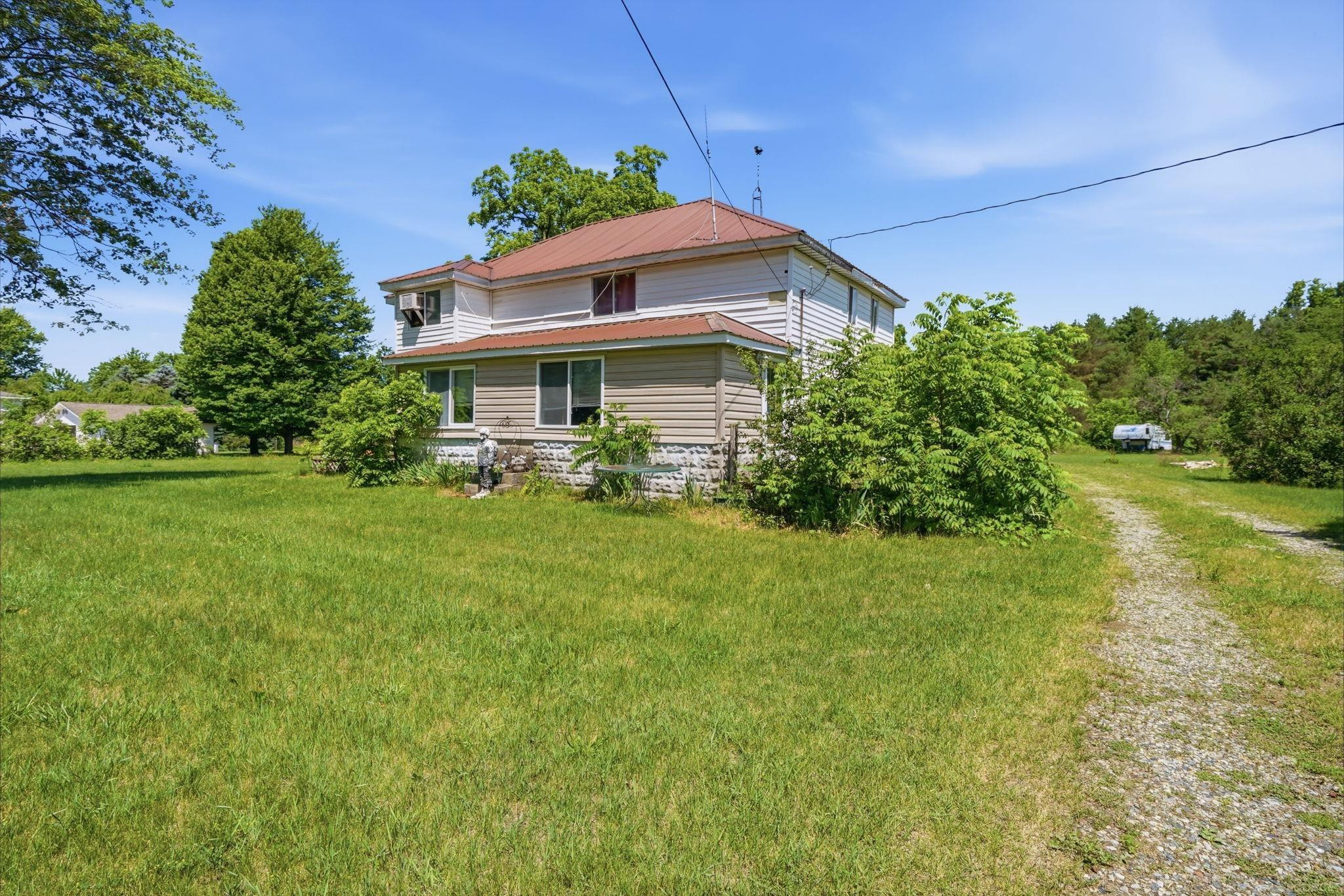 10332 W Dodge Road, Montrose, MI 48457 — Photo 2