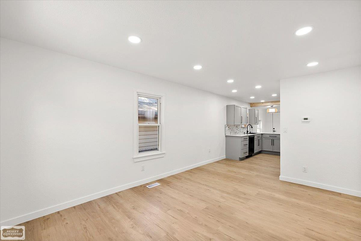 11259 Chapp Avenue, Warren, MI 48089 — Photo 12