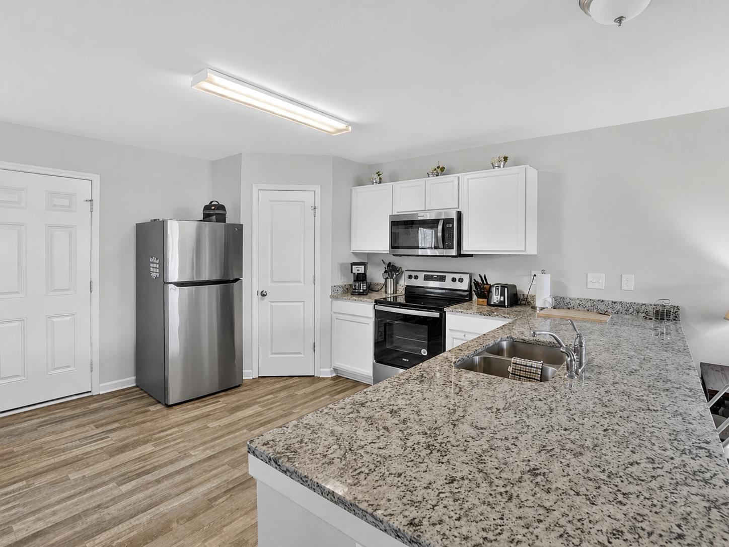 1090 Jackson Drive, Owosso, MI 48867 — Photo 5
