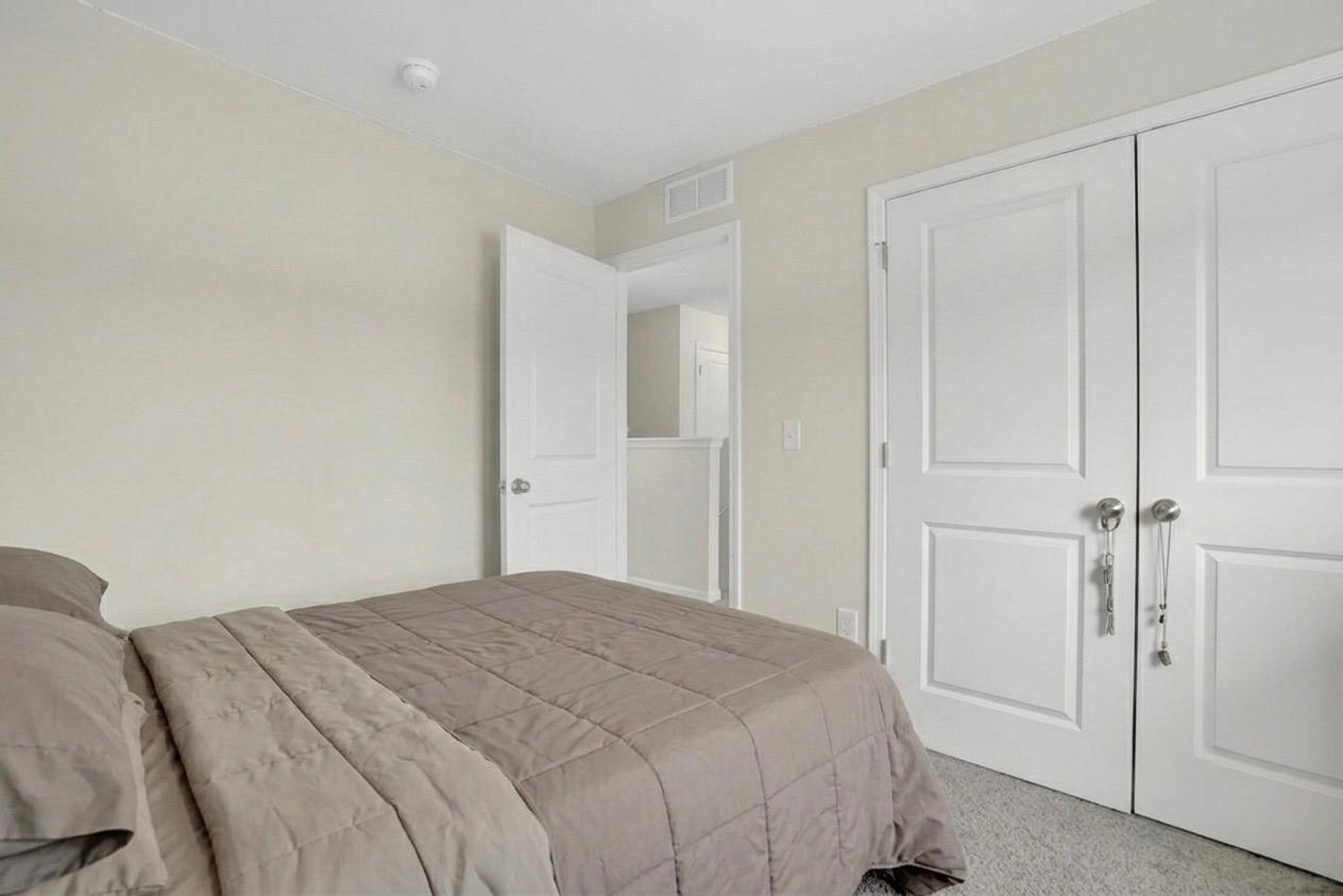 1090 Jackson Drive, Owosso, MI 48867 — Photo 14