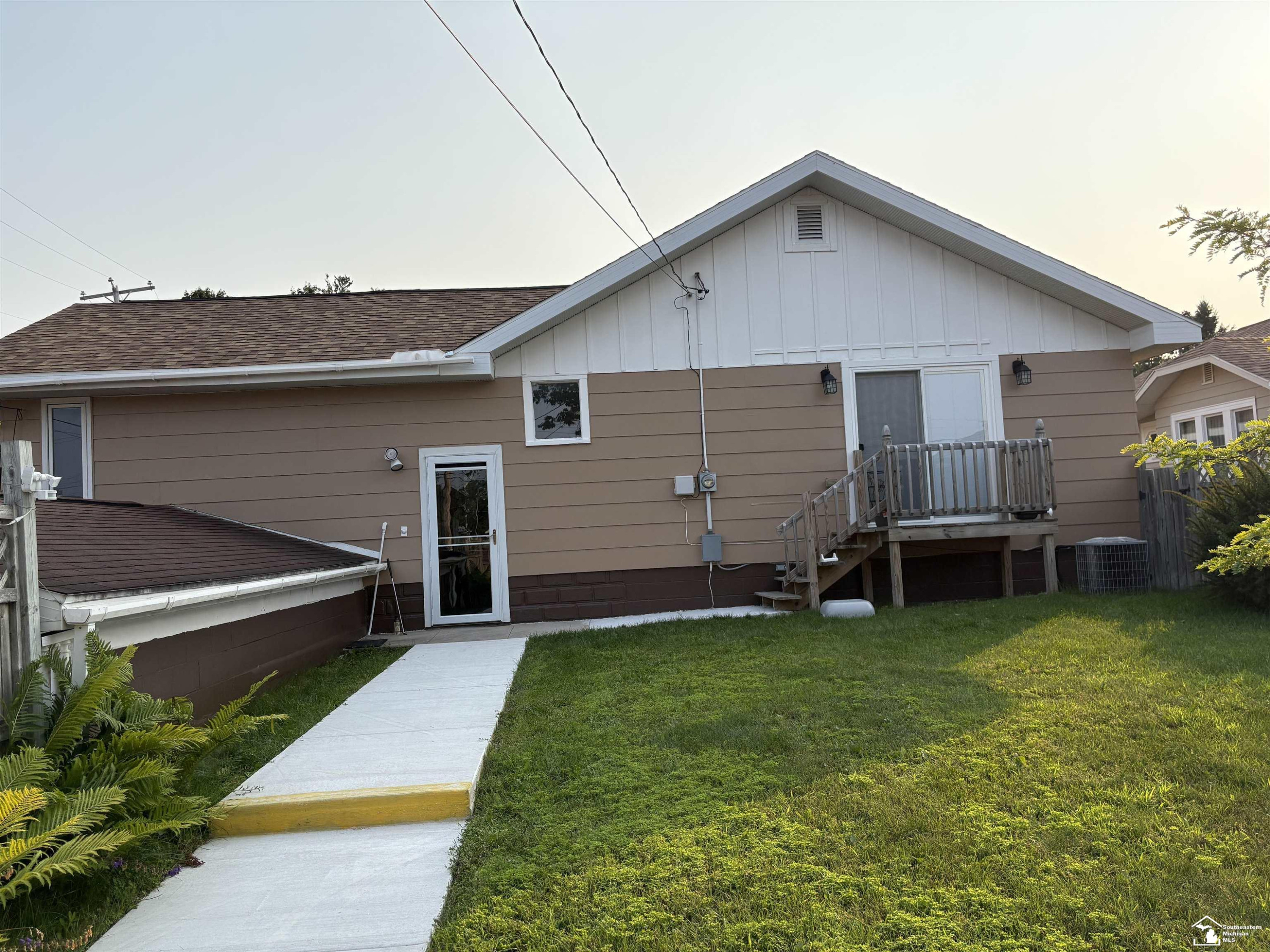 318 N Seventh Street, Rogers City, MI 49779 — Photo 3