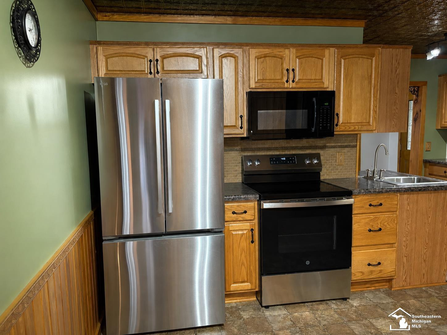 318 N Seventh Street, Rogers City, MI 49779 — Photo 8
