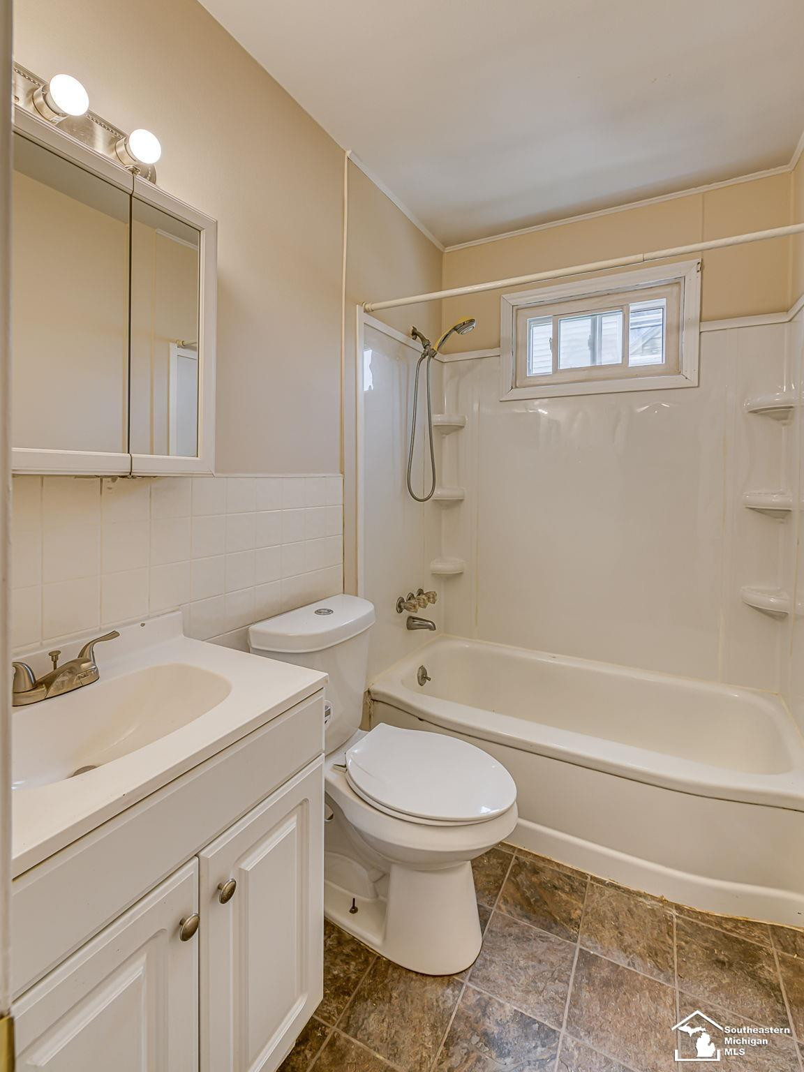 713 Roeder Street, Monroe, MI 48161 — Photo 12
