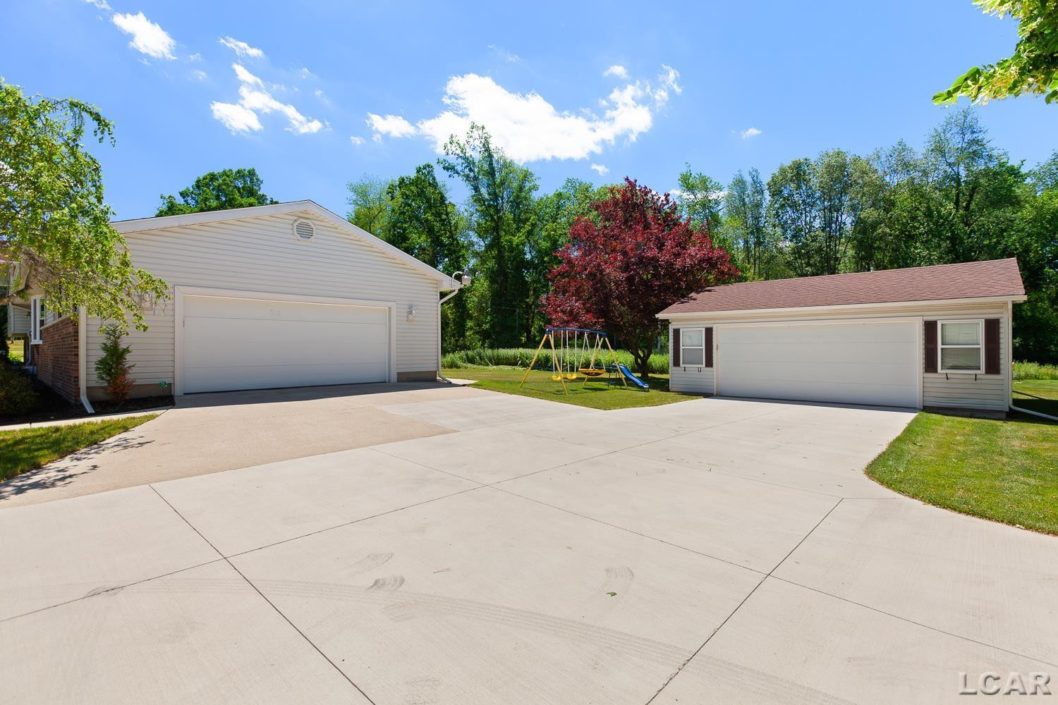 8826 Hawthorne Drive, Tecumseh, Tecumseh, MI 49221 — Photo 35