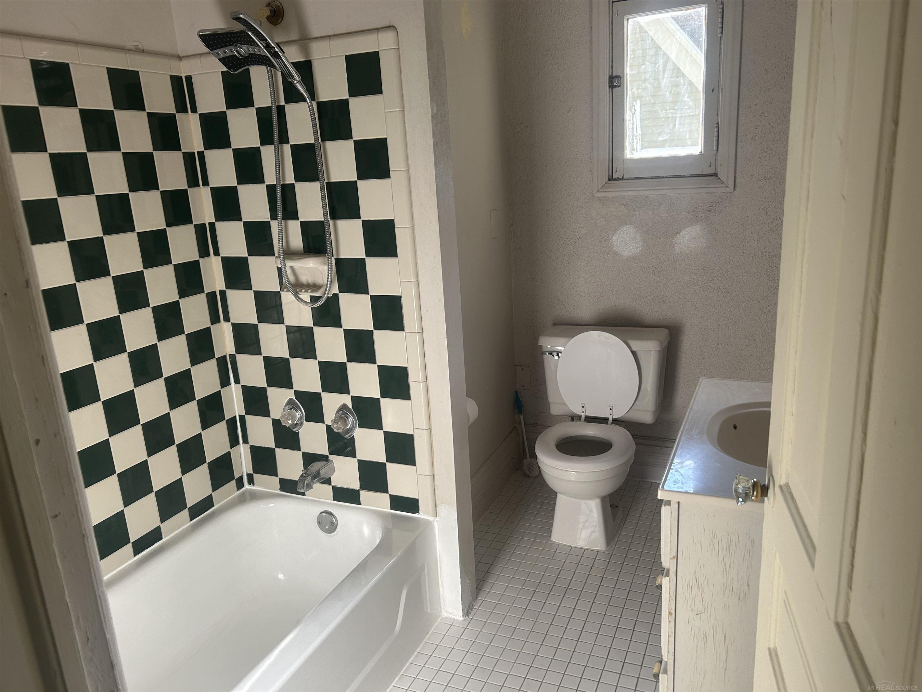 43 Lincoln Street Street, Mount Clemens, MI 48043 — Photo 10