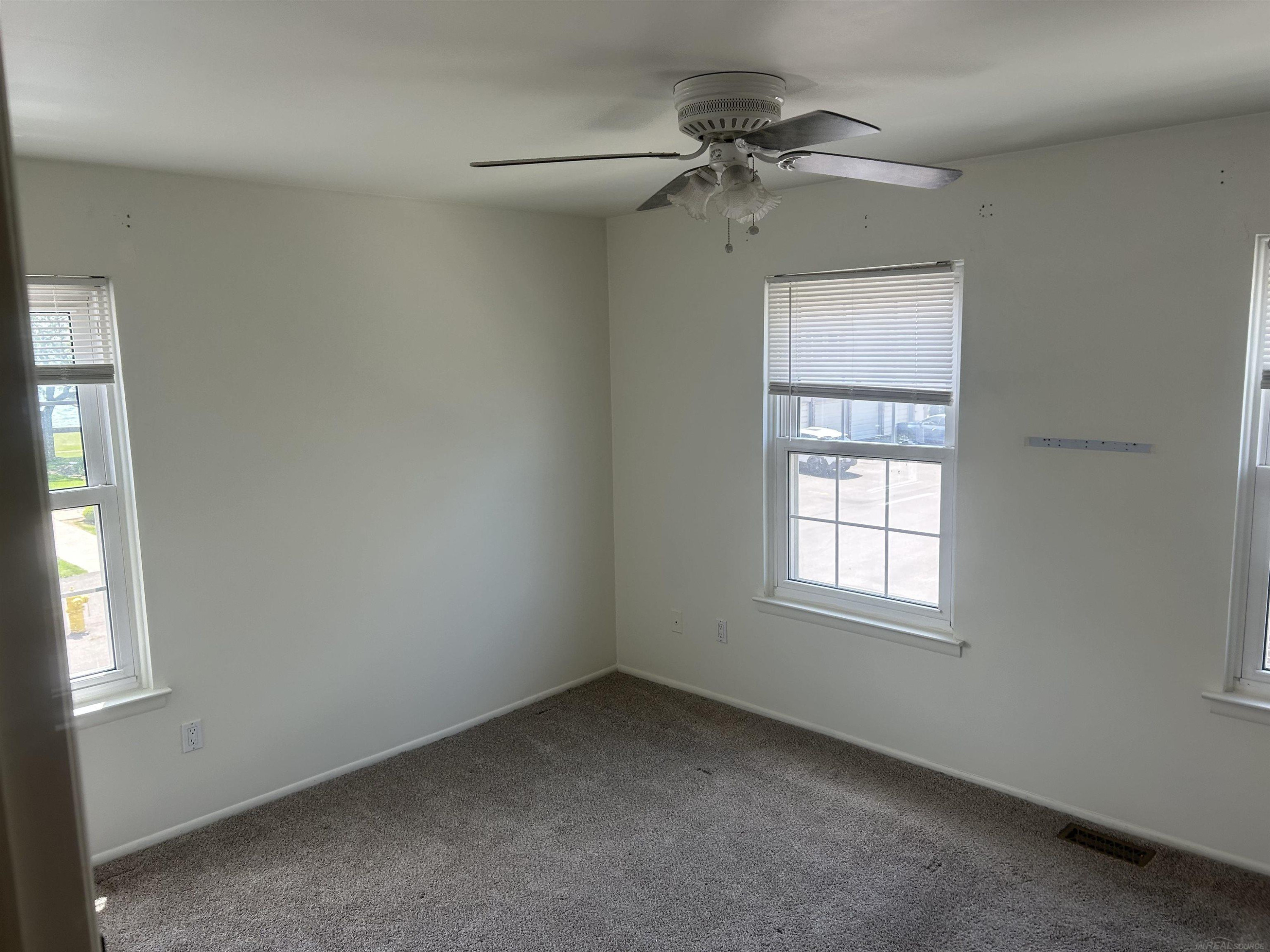 26070 N Lake Drive, MI 48036 — Photo 9