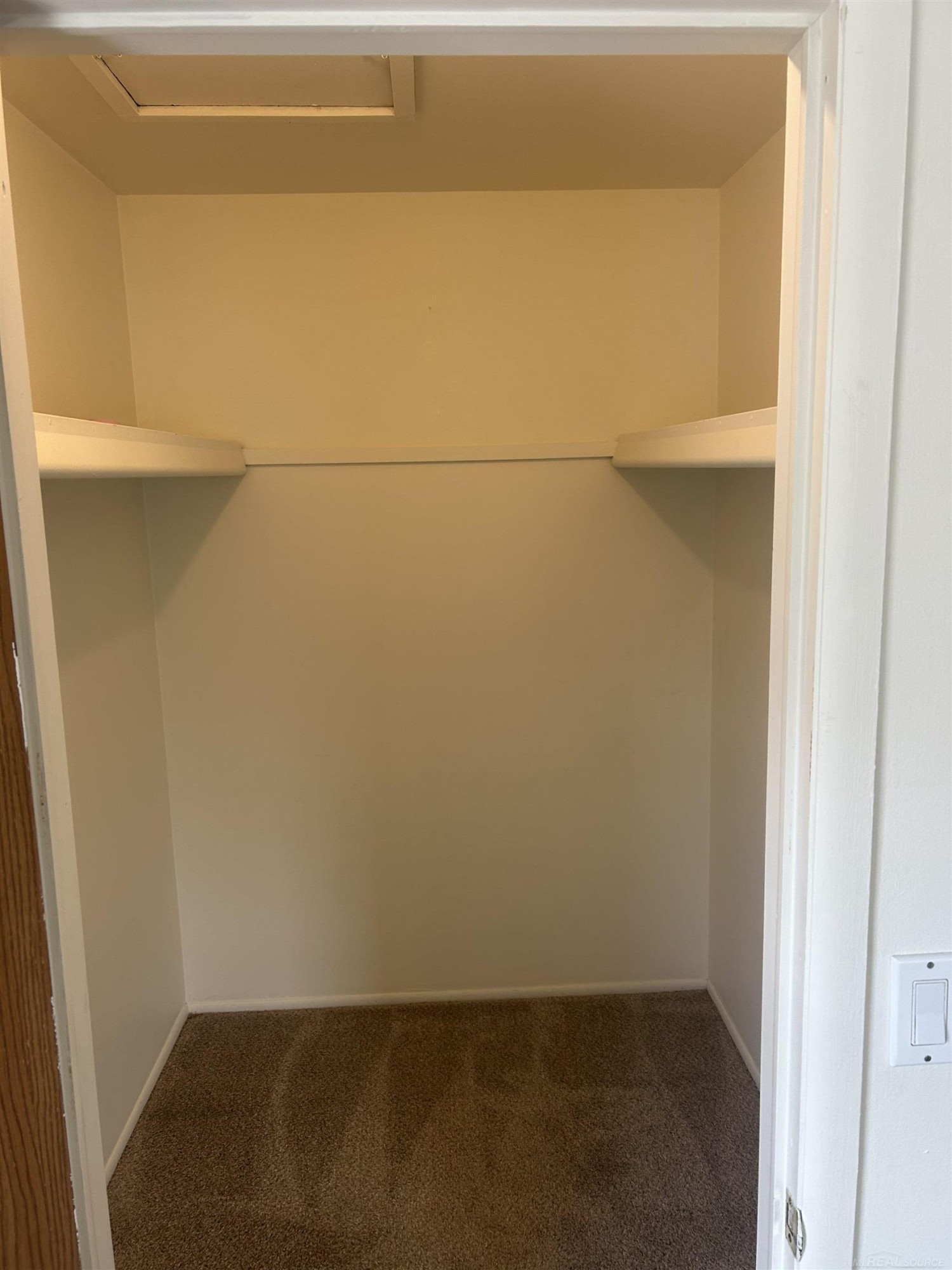 26070 N Lake Drive, MI 48036 — Photo 10
