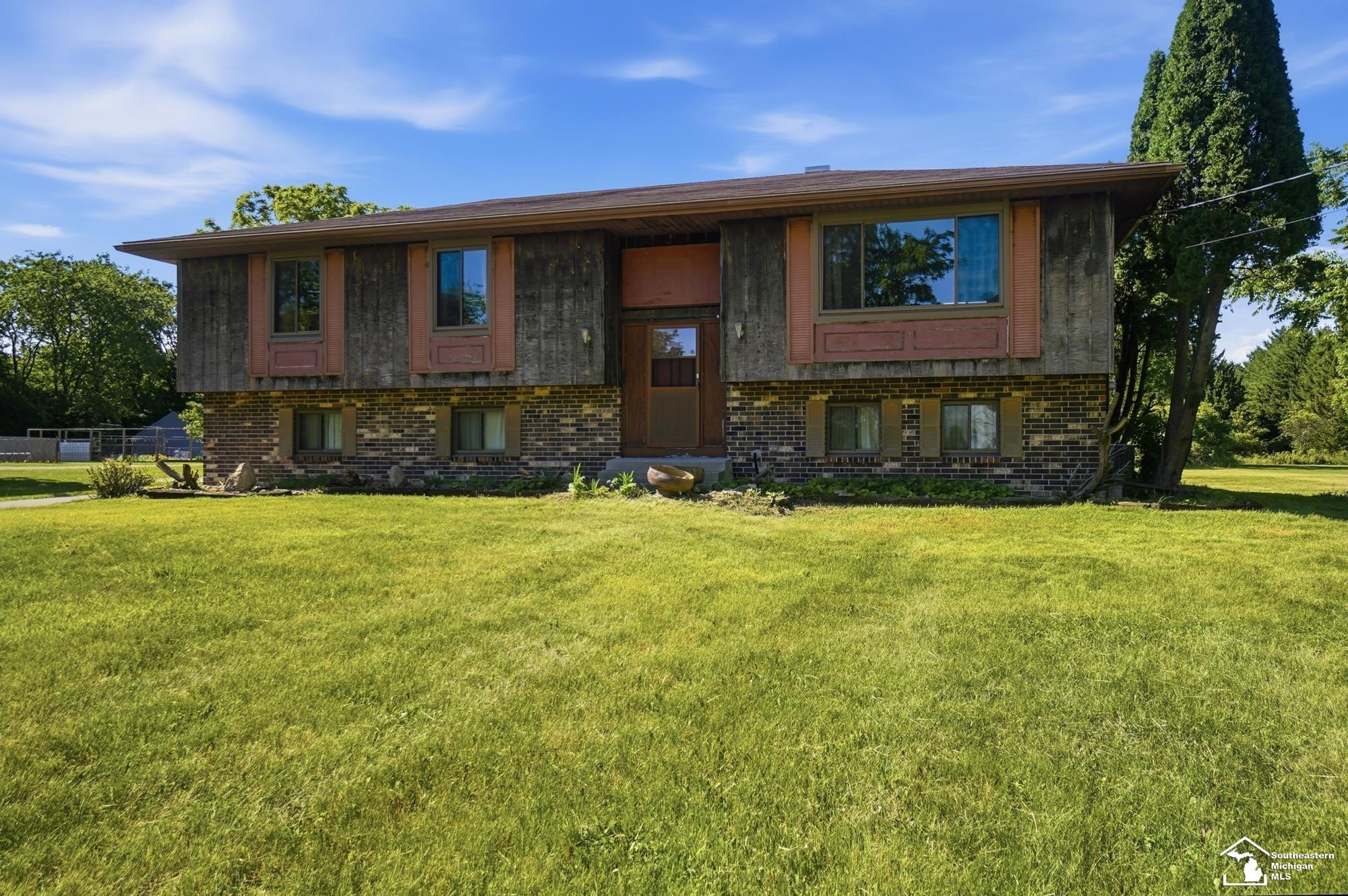 5343 Section Road, MI 49267 — front exterior