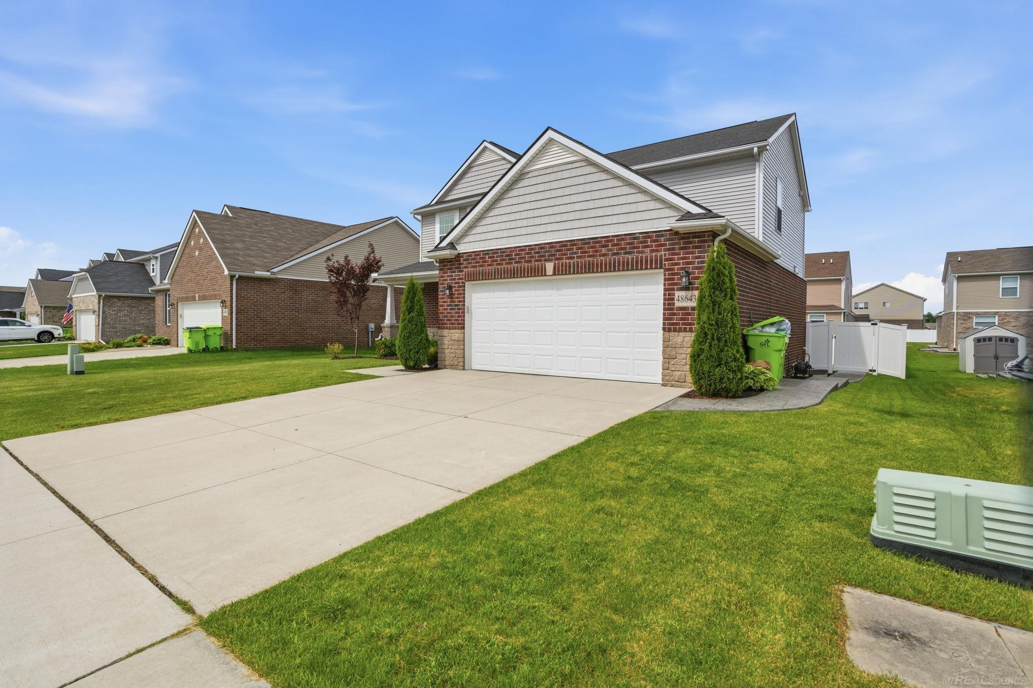48643 Pioneer Avenue, MI 48042 — Photo 2