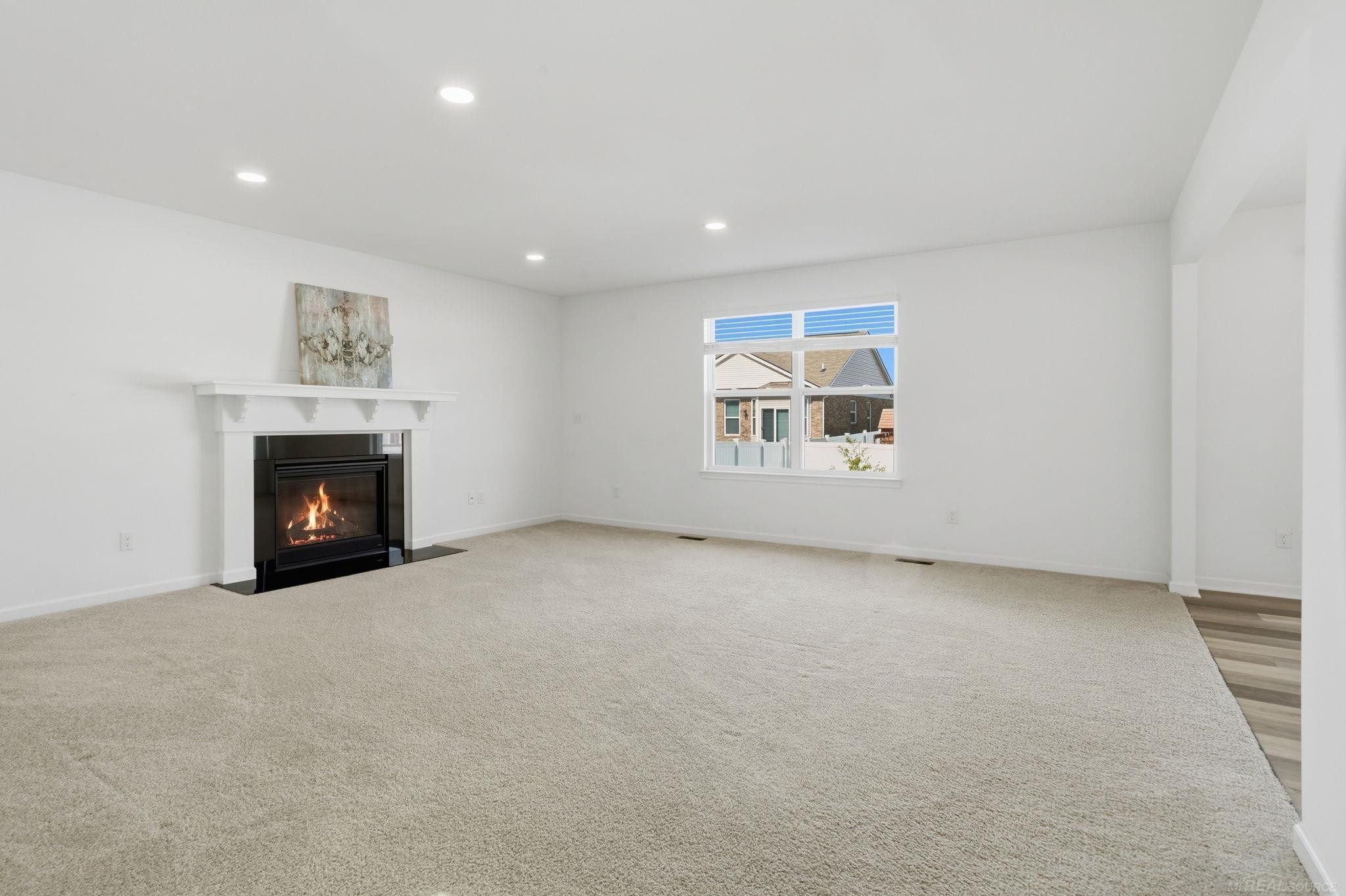 48643 Pioneer Avenue, MI 48042 — Photo 6