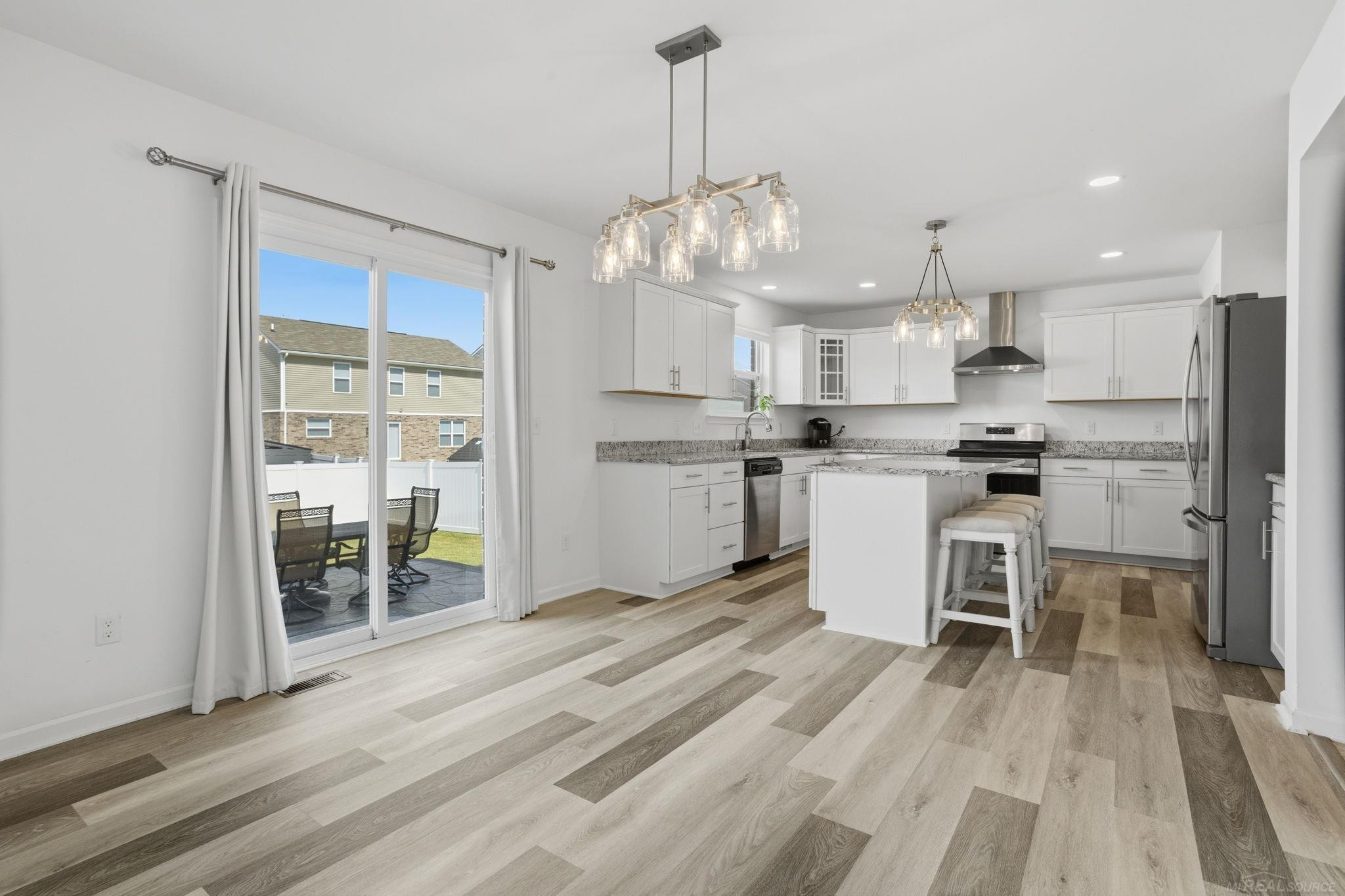 48643 Pioneer Avenue, MI 48042 — Photo 8