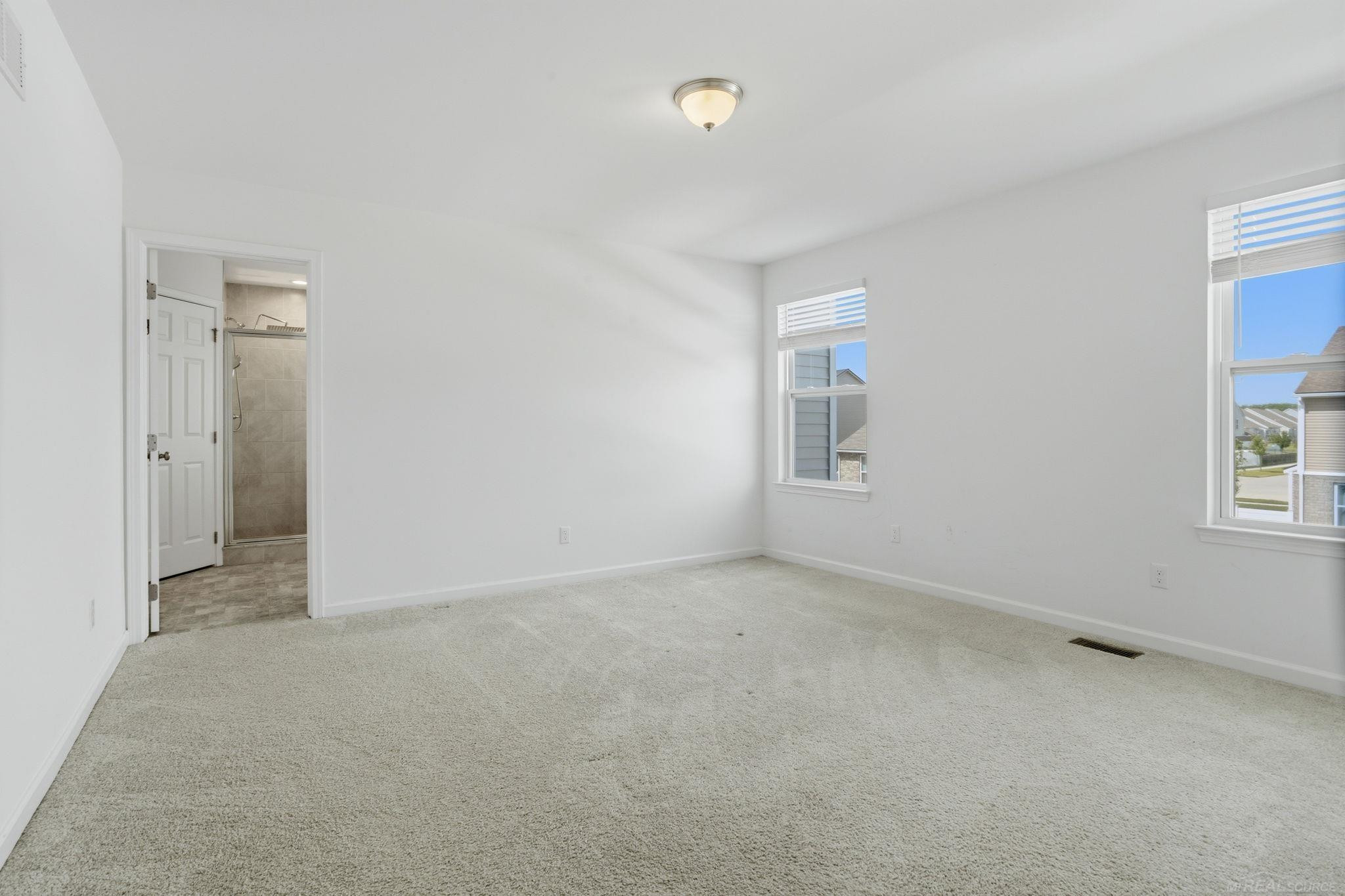 48643 Pioneer Avenue, MI 48042 — Photo 20