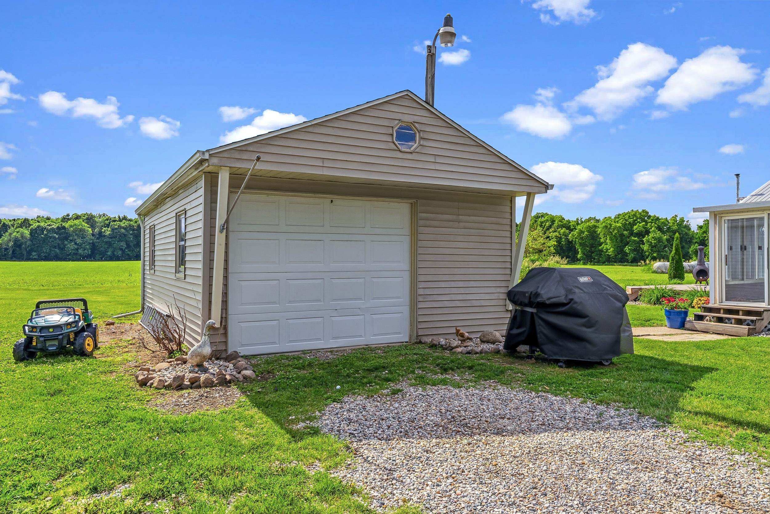 12620 S Reed Road, Byron, MI 48418 — Photo 34