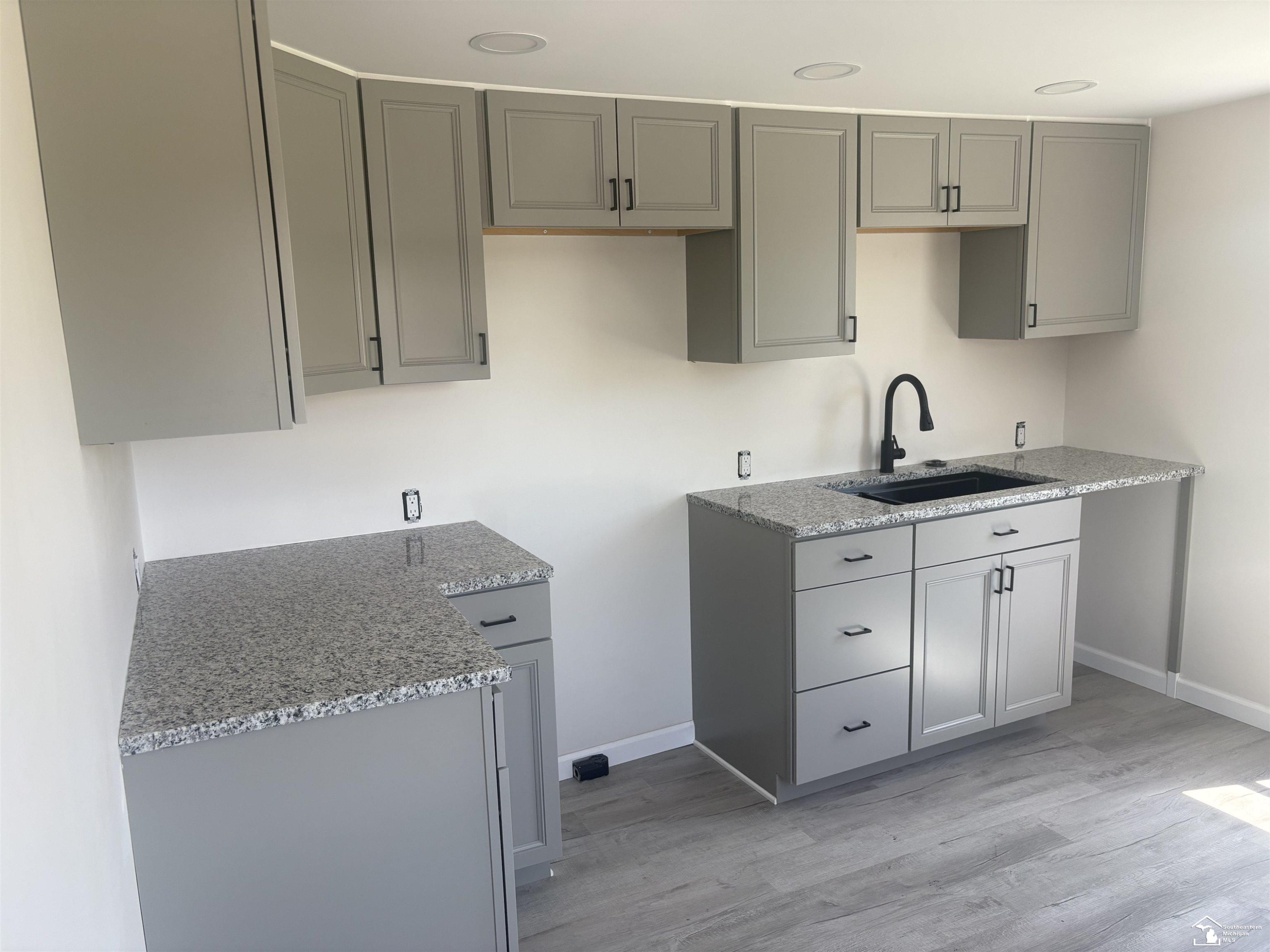 604 W 10th Street, Monroe, MI 48161 — Photo 13