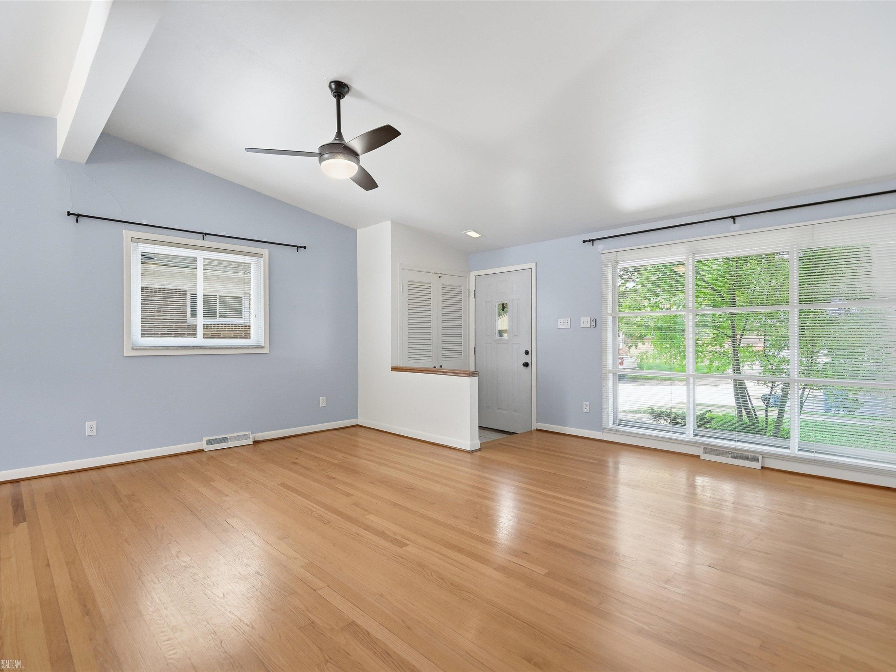 429 W Bloomfield Avenue, Royal Oak, MI 48073 — Photo 3