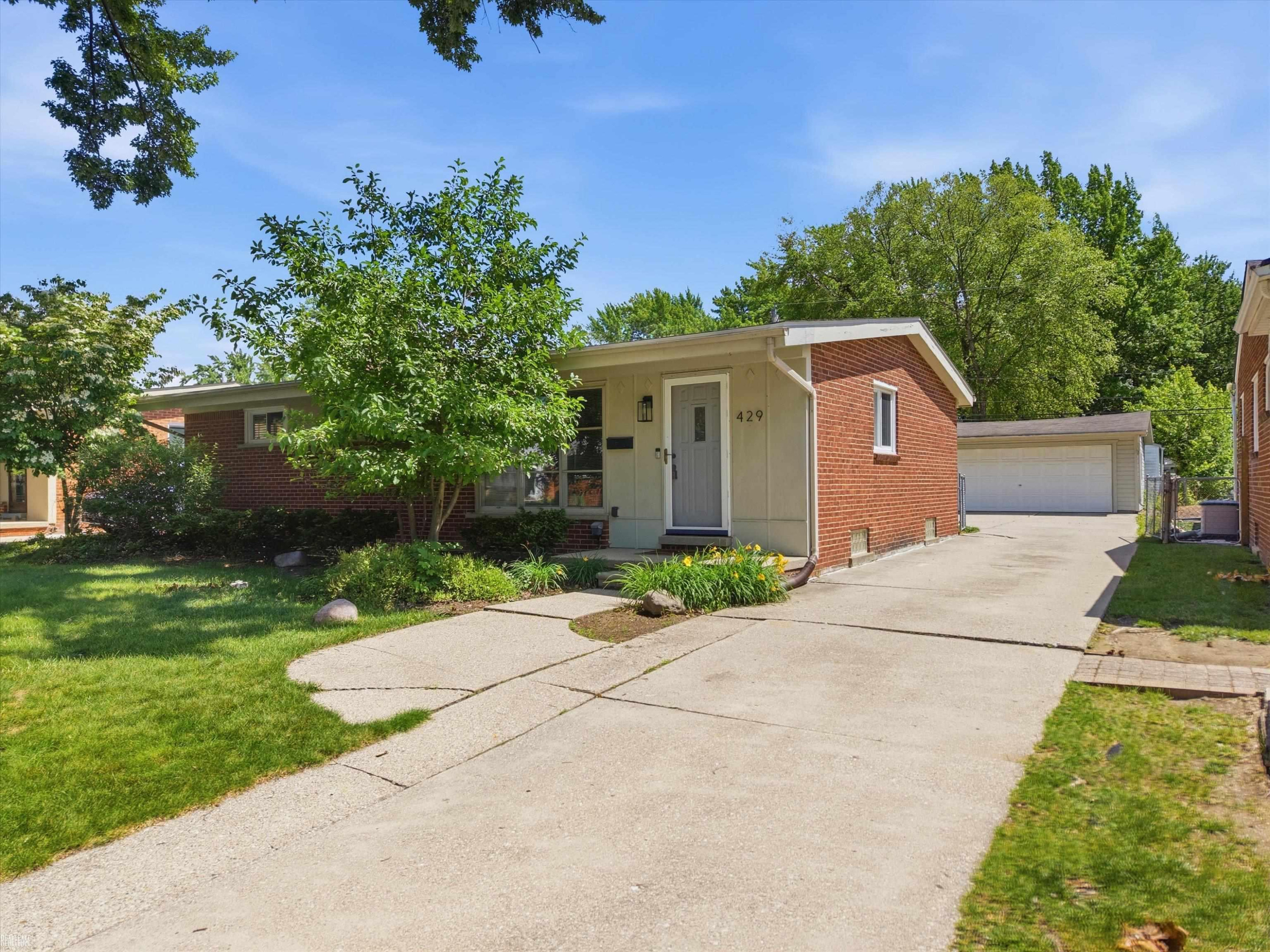 429 W Bloomfield Avenue, Royal Oak, MI 48073 — Photo 34
