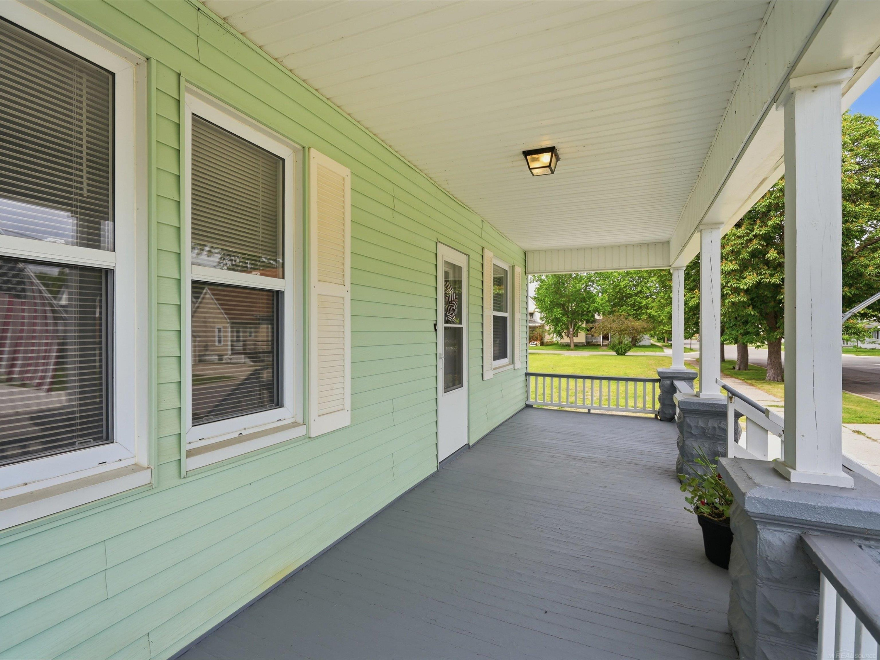 1328 Wells Street, Port Huron, MI 48060 — Photo 6