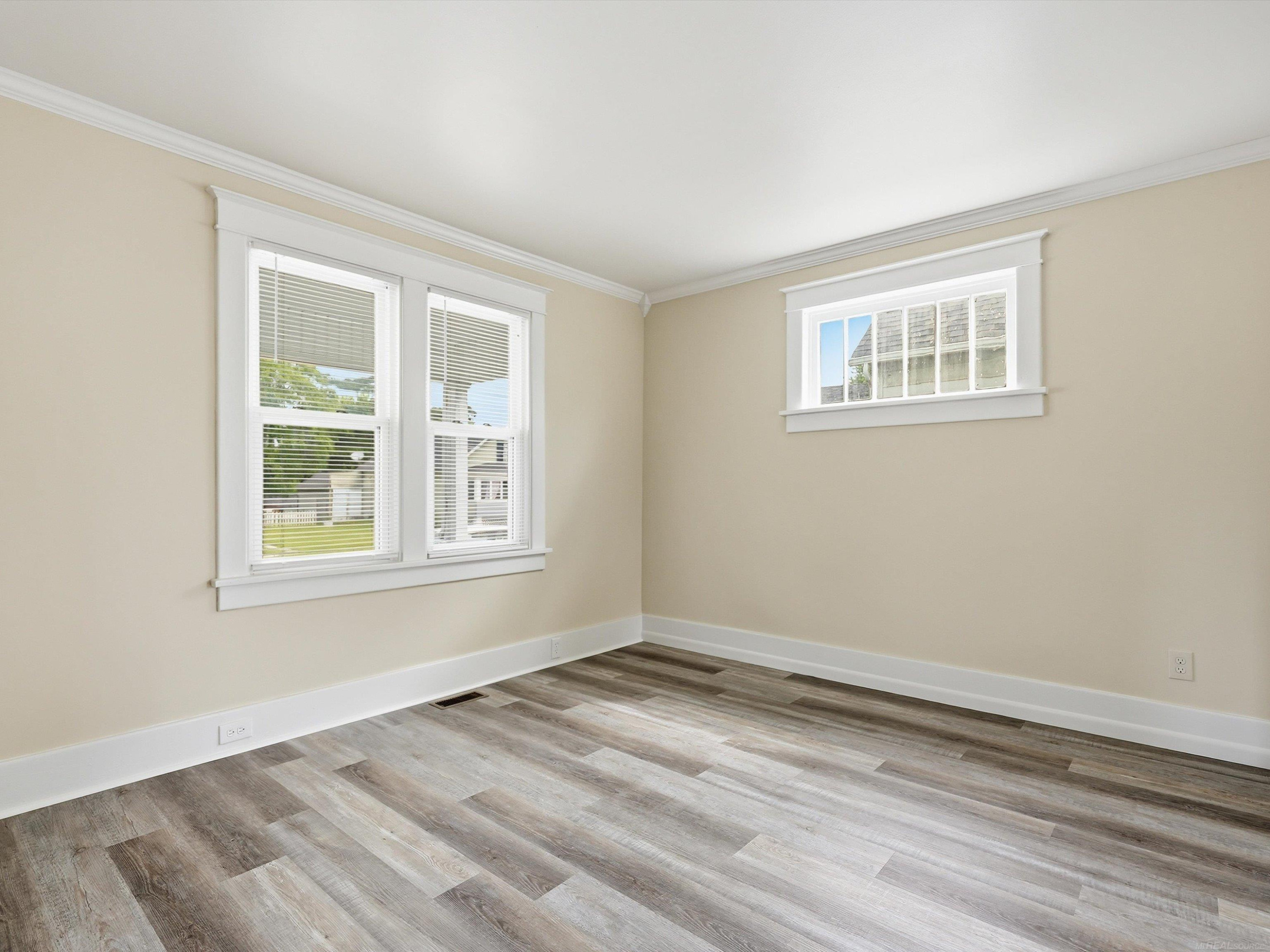 1328 Wells Street, Port Huron, MI 48060 — Photo 10
