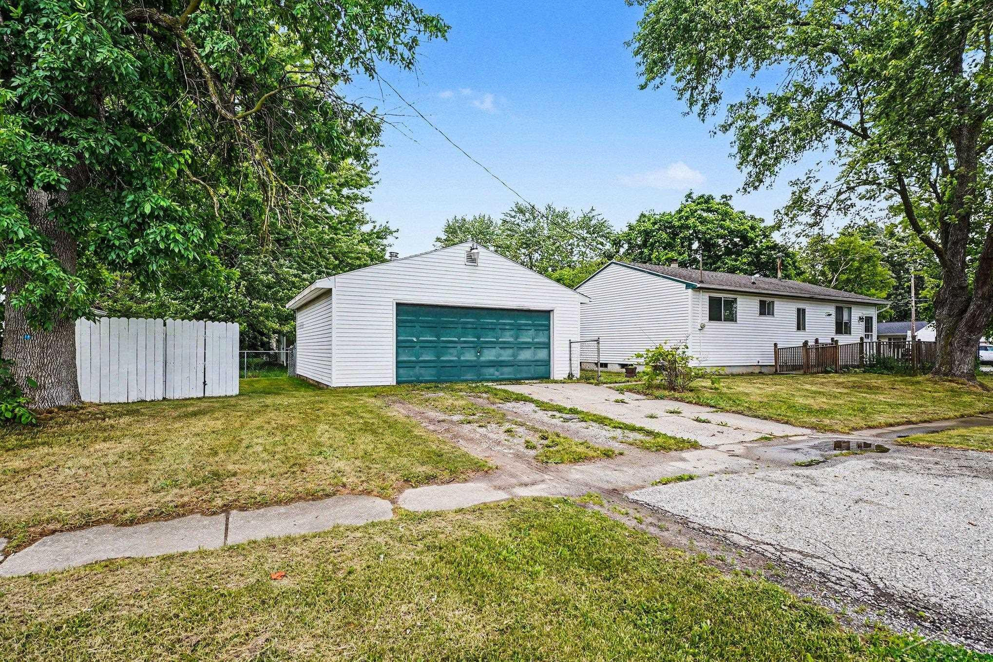4509 Cadillac Place, Saginaw, MI 48604 — Photo 3