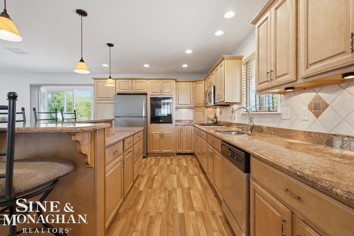 6036 River Road, MI — Photo 15