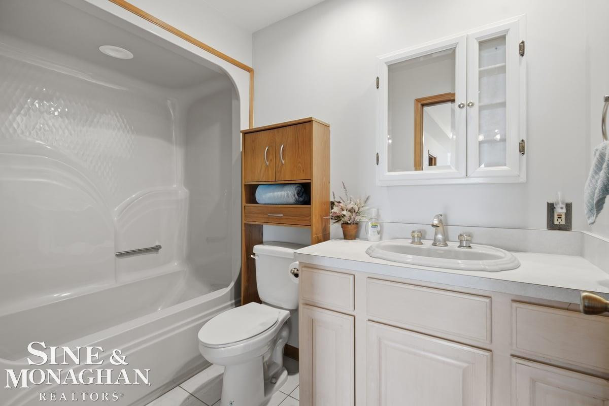 6036 River Road, MI — Photo 26