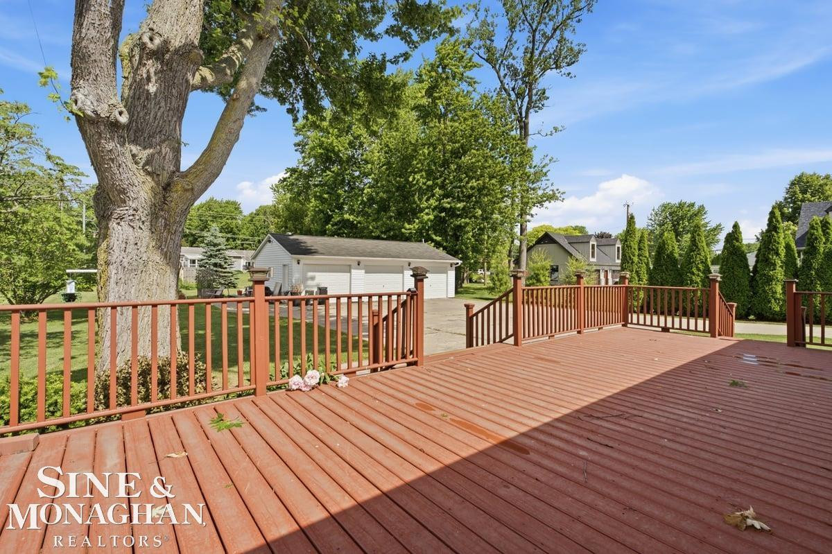 6036 River Road, MI — Photo 33