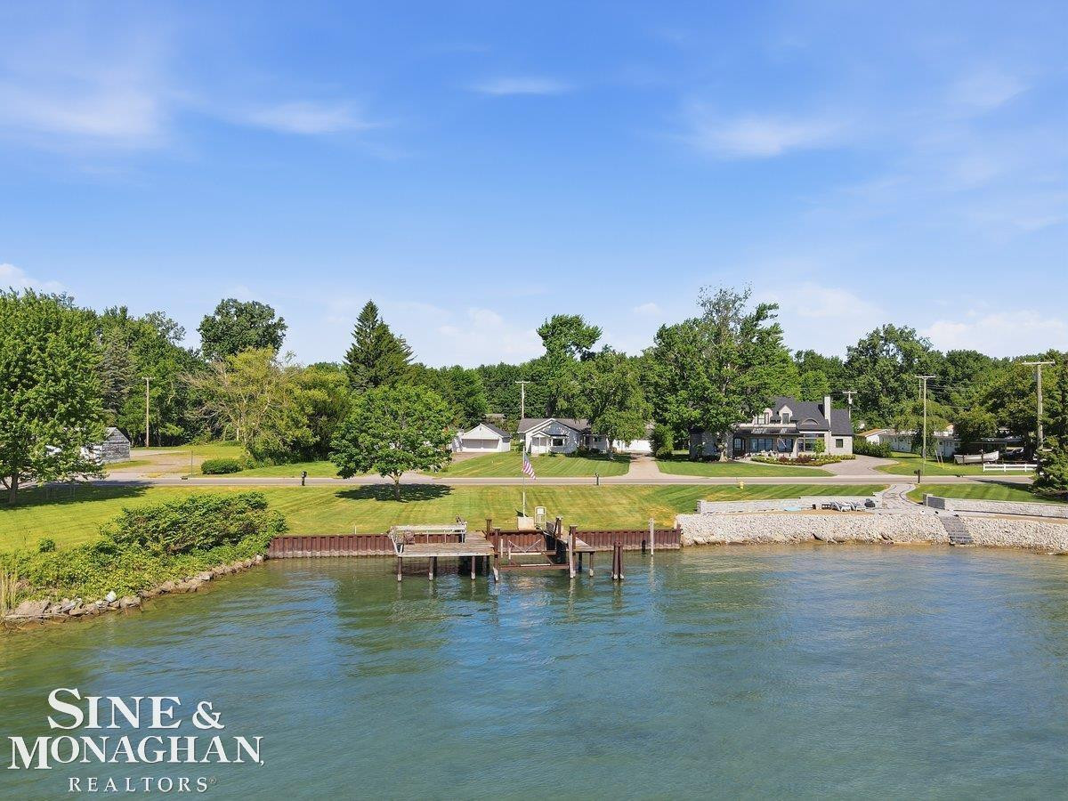 6036 River Road, MI — Photo 41