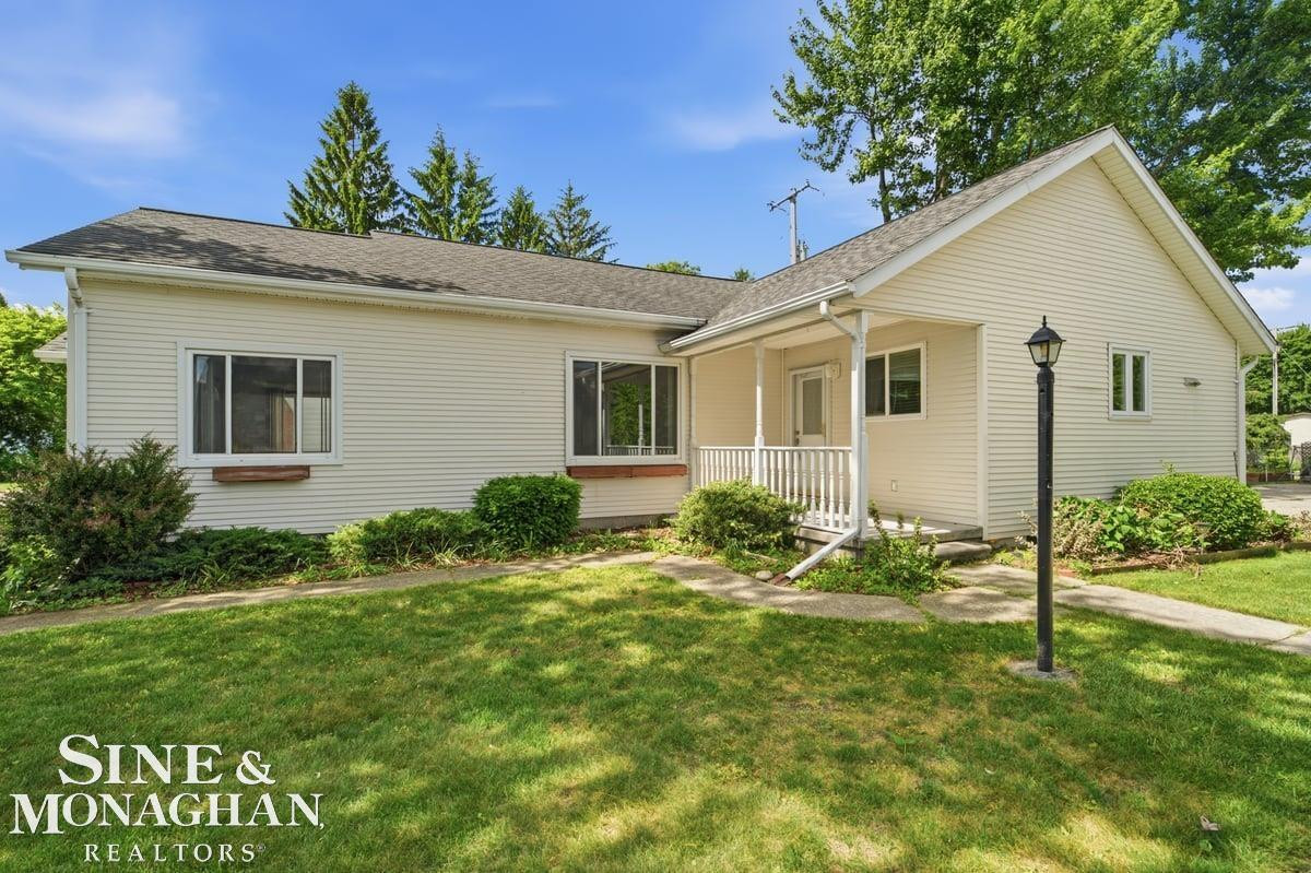 6036 River Road, MI — Photo 44