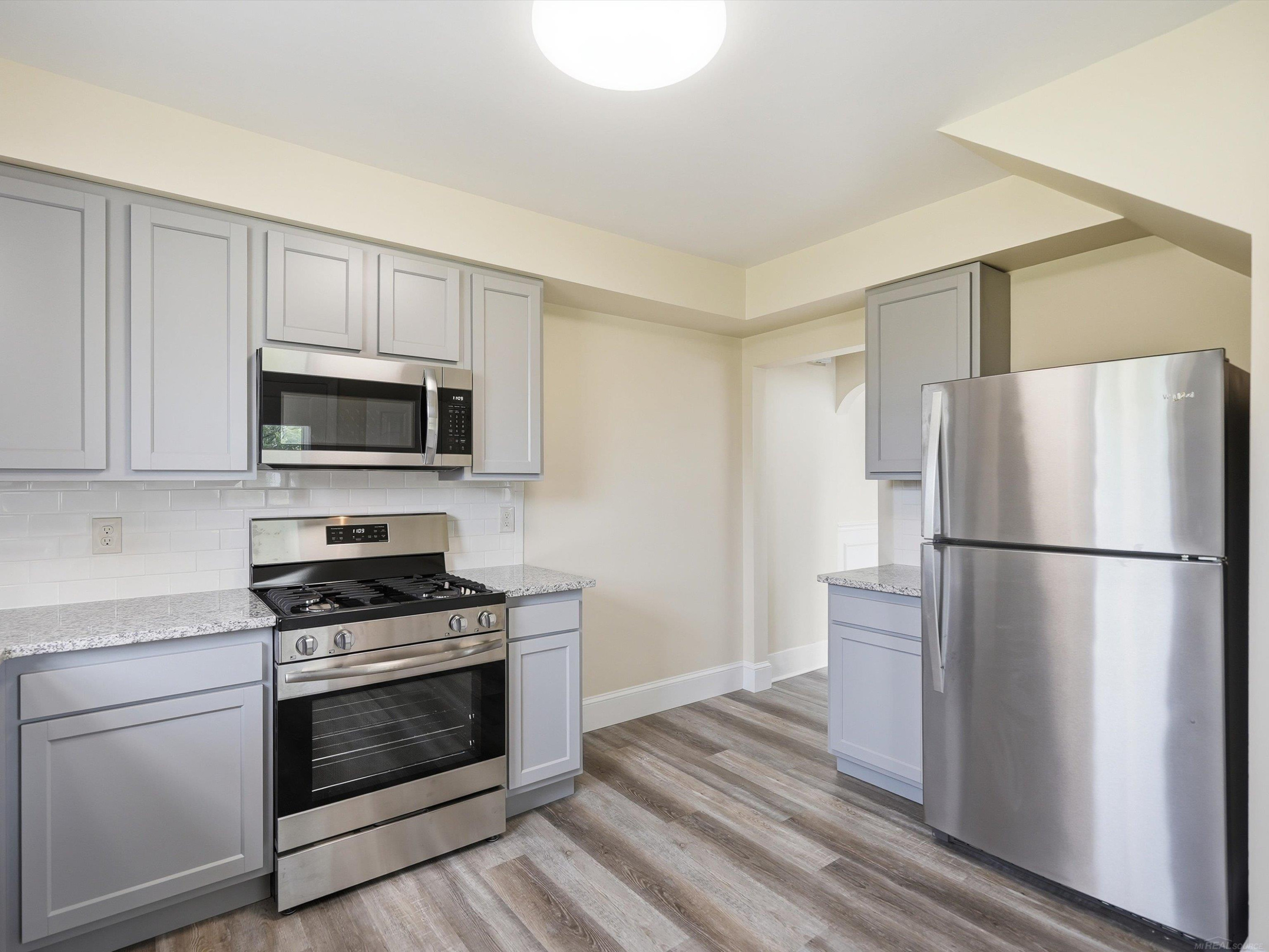 1328 Wells Street, Port Huron, MI 48060 — Photo 18