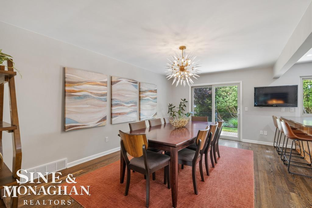1045 Marian Court, Grosse Pointe Woods, MI 48236 — Photo 10
