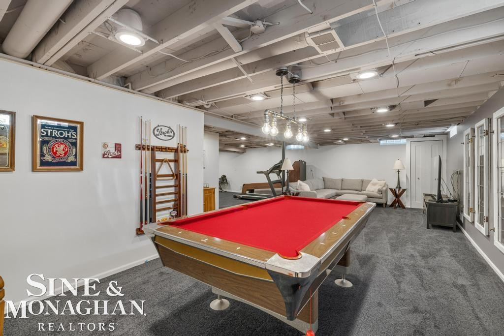 1045 Marian Court, Grosse Pointe Woods, MI 48236 — Photo 37